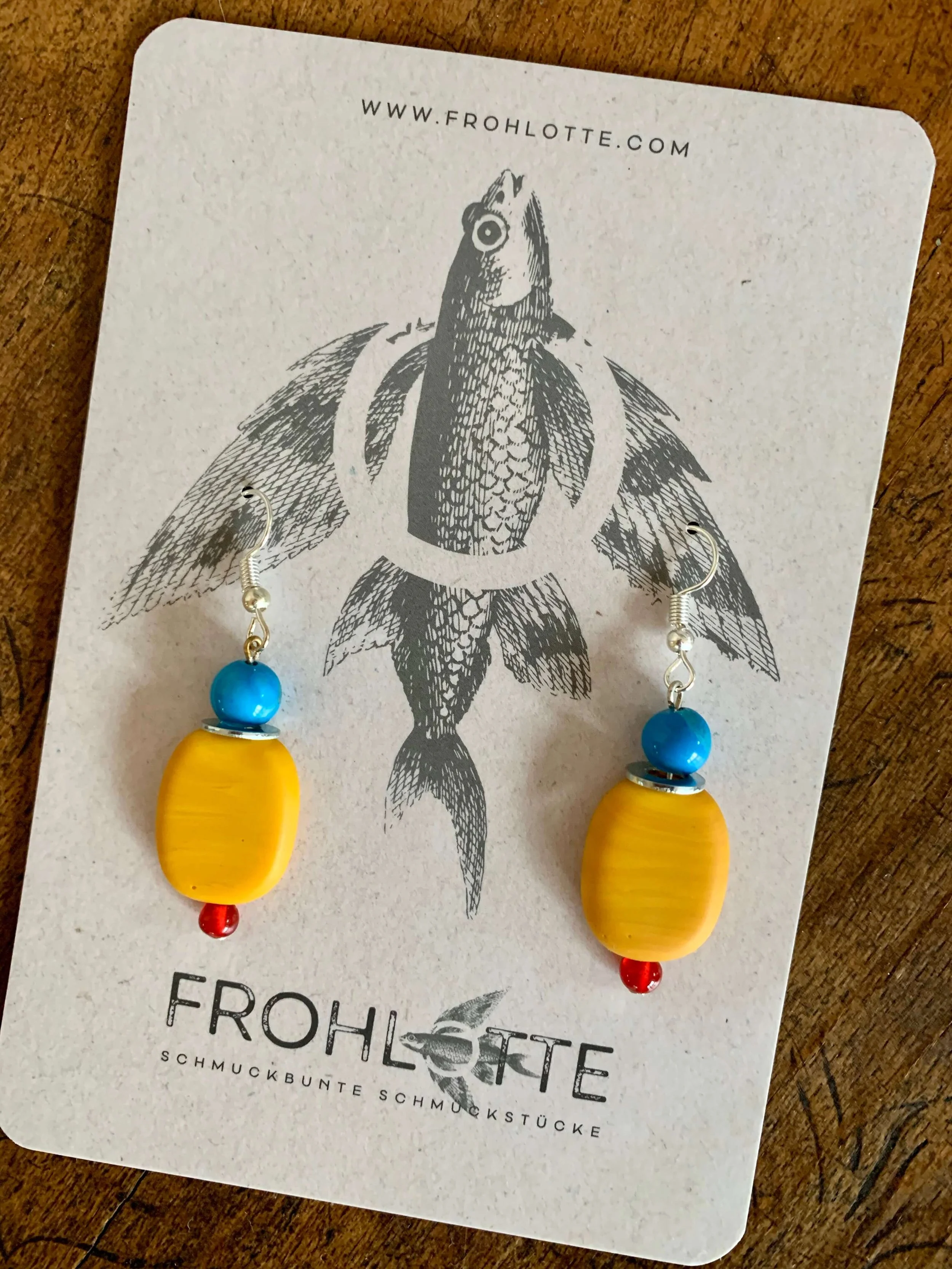 frohlotte-ohrringe-bunte perlen-upgecycleter schmuck54.jpeg