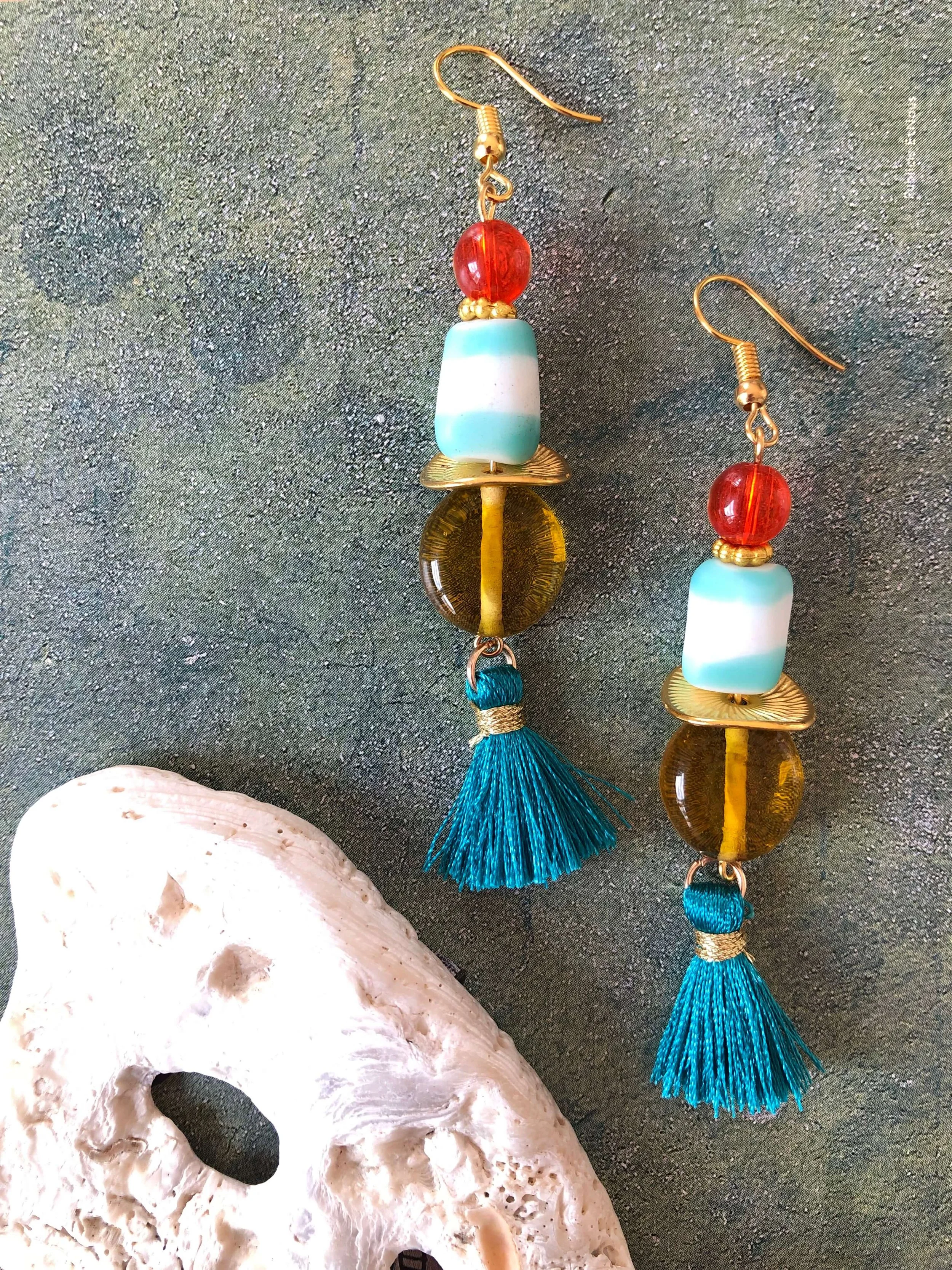 frohlotte-ohrringe-bunte perlen-upgecycleter schmuck80.jpeg