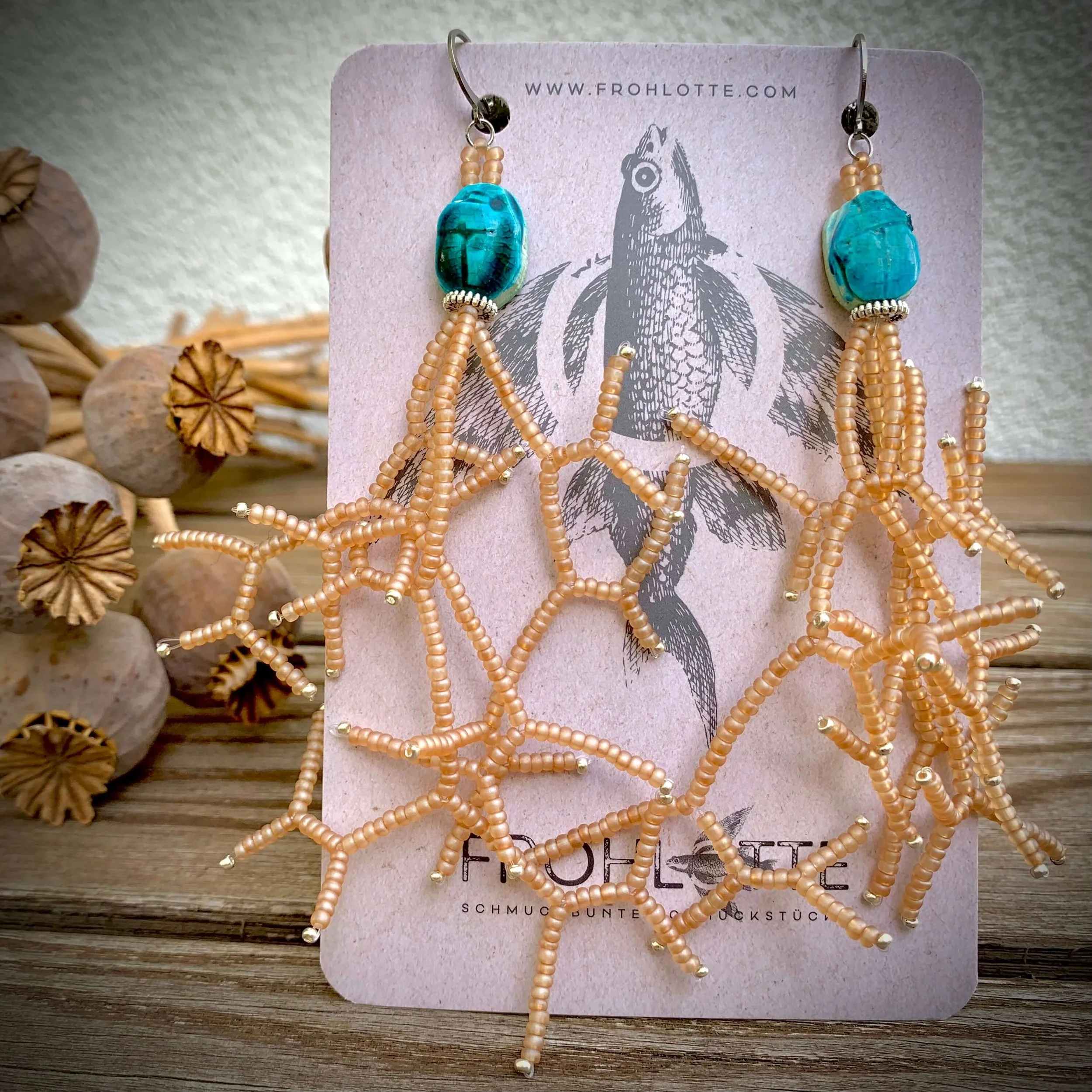 frohlotte-ohrringe-cora koralle-upgecycleter schmuck7.jpeg