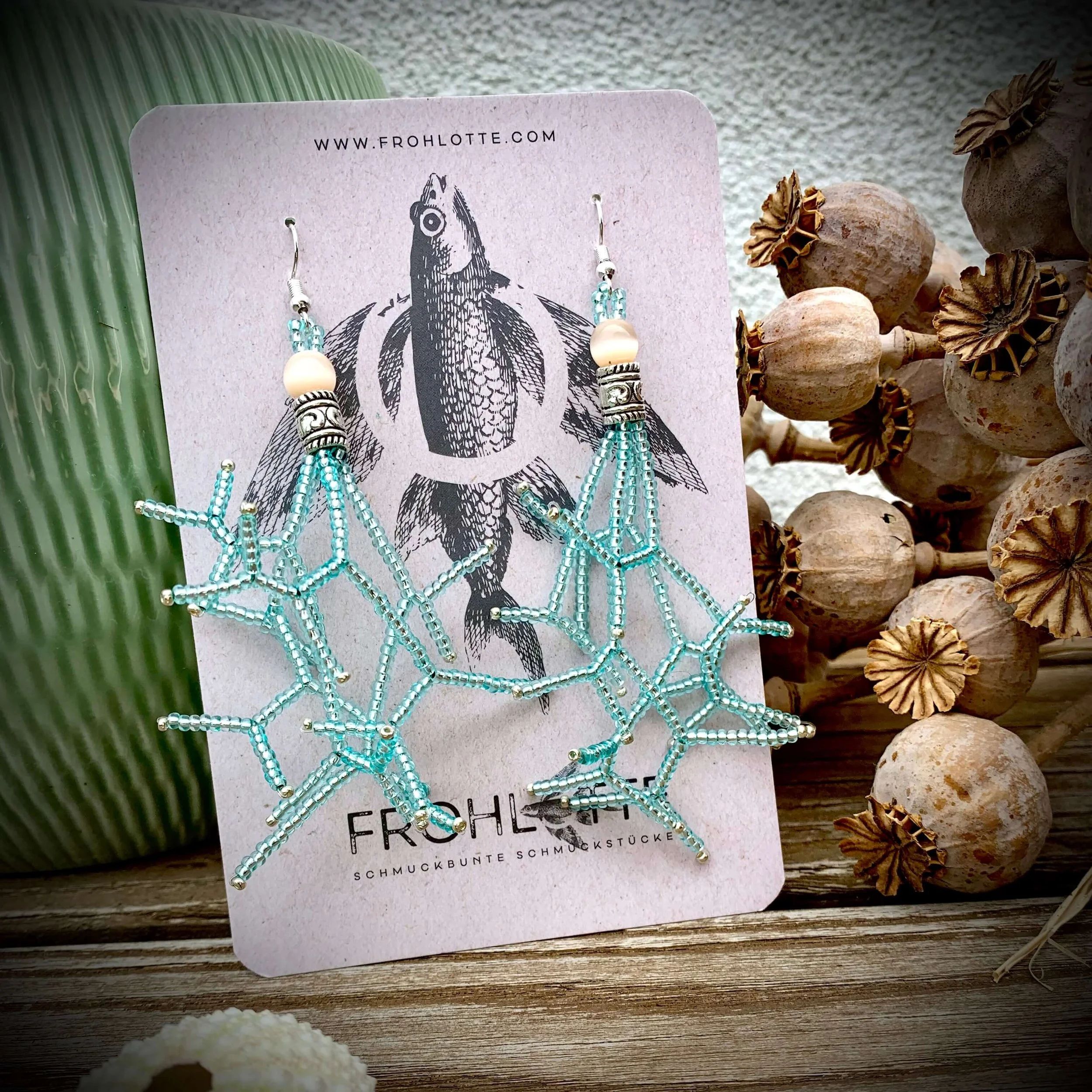 frohlotte-ohrringe-cora koralle-upgecycleter schmuck10.jpeg