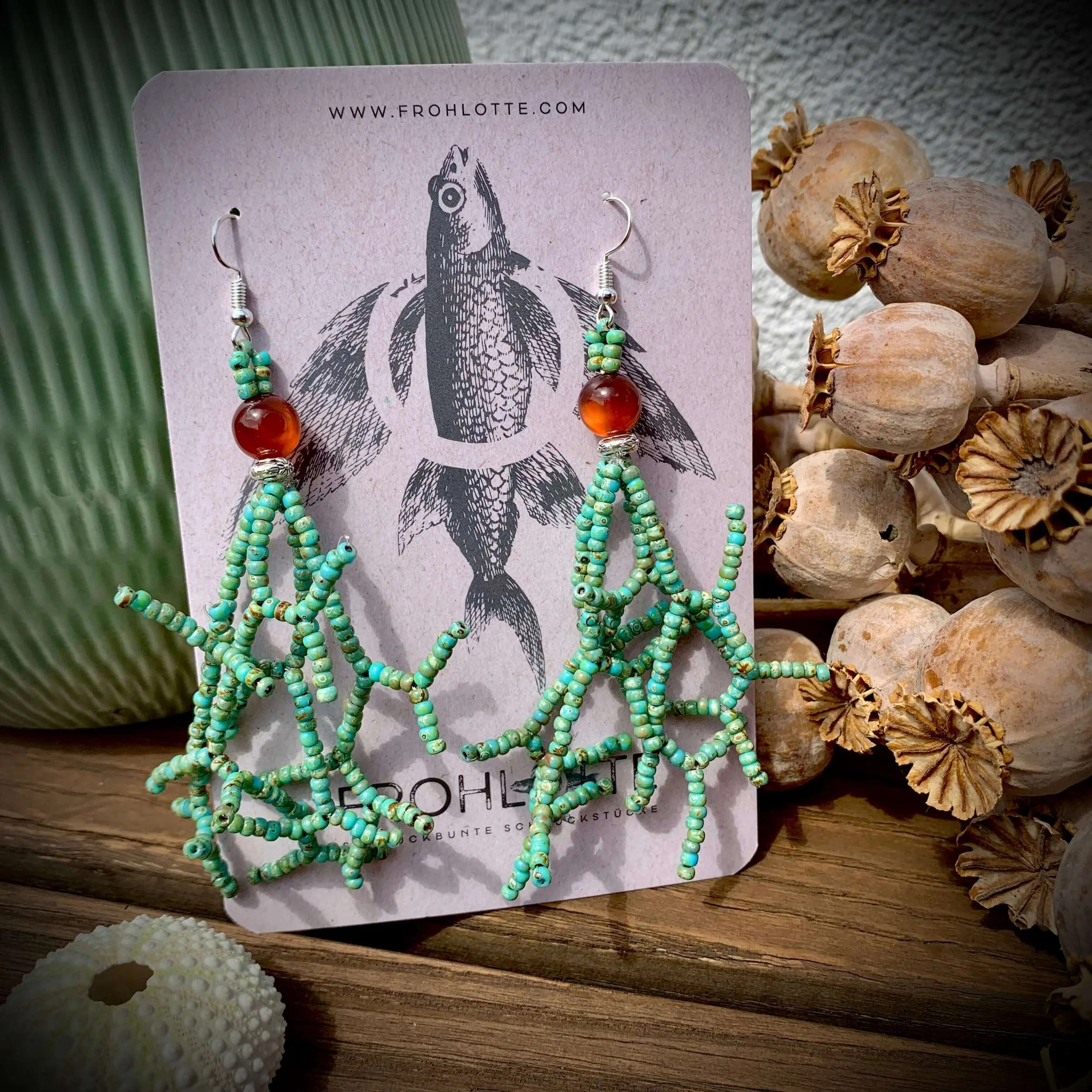 frohlotte-ohrringe-cora koralle-upgecycleter schmuck20.jpeg