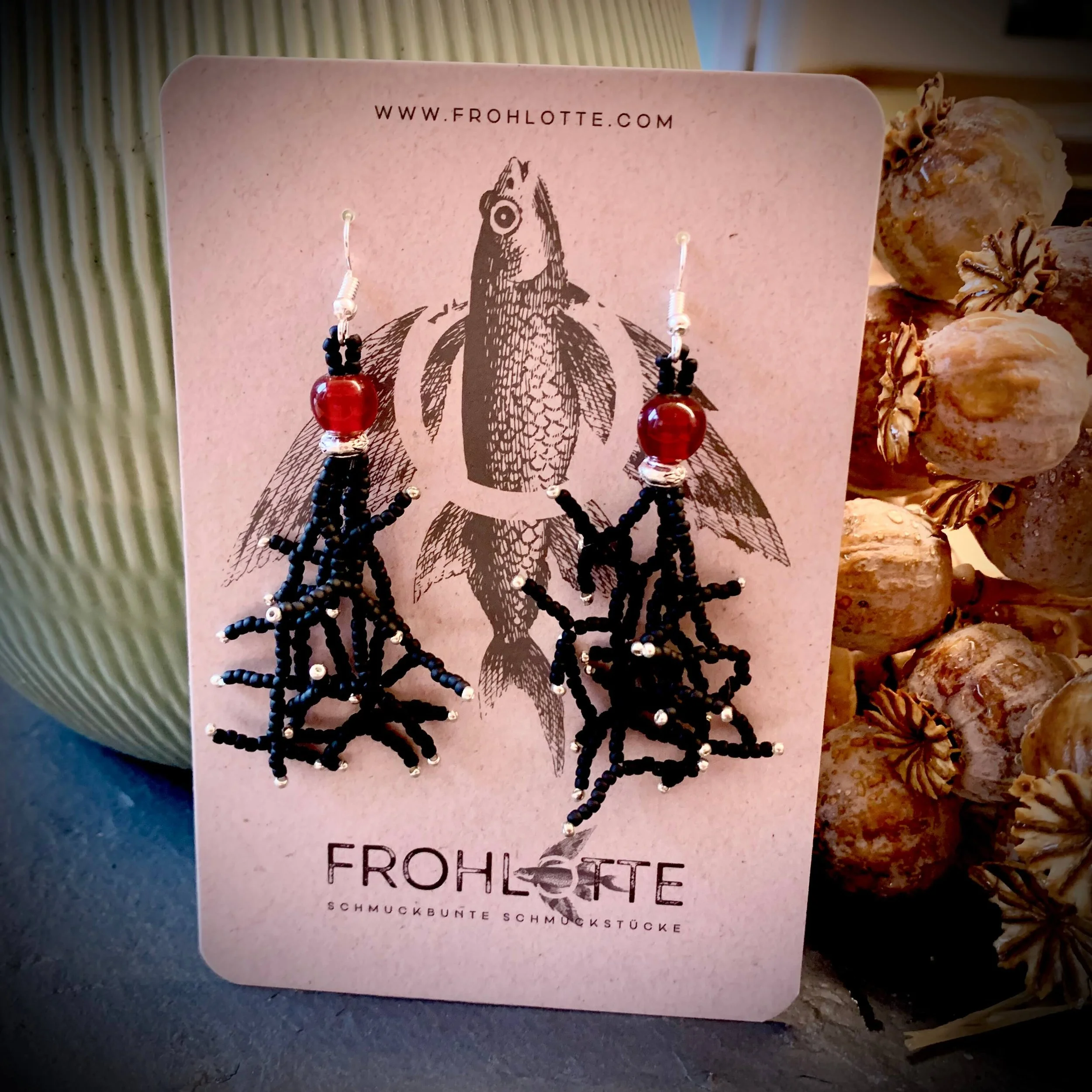 frohlotte-ohrringe-cora koralle-upgecycleter schmuck32.jpeg