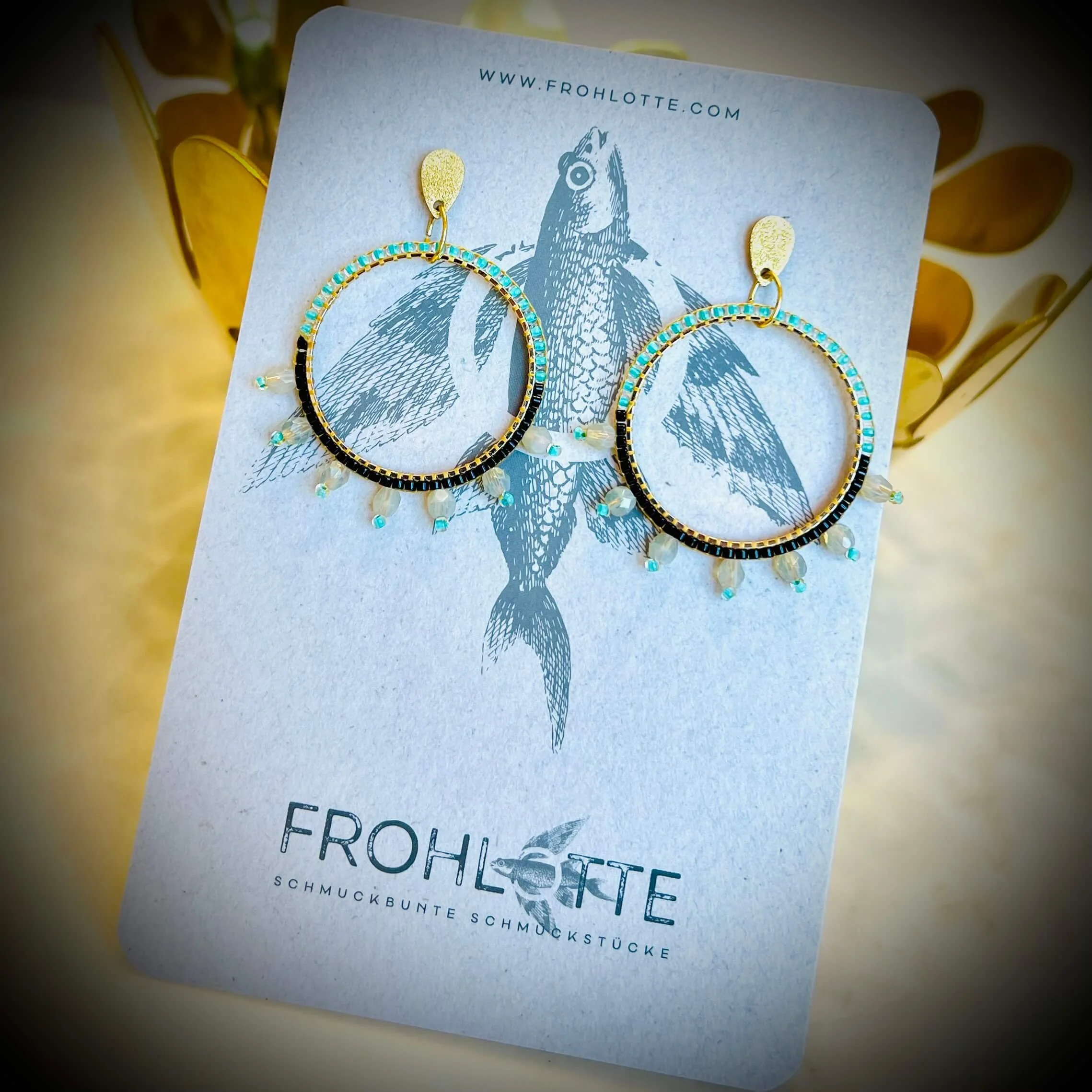 frohlotte-ohrringe-eleni-upgecycleter schmuck5.jpeg