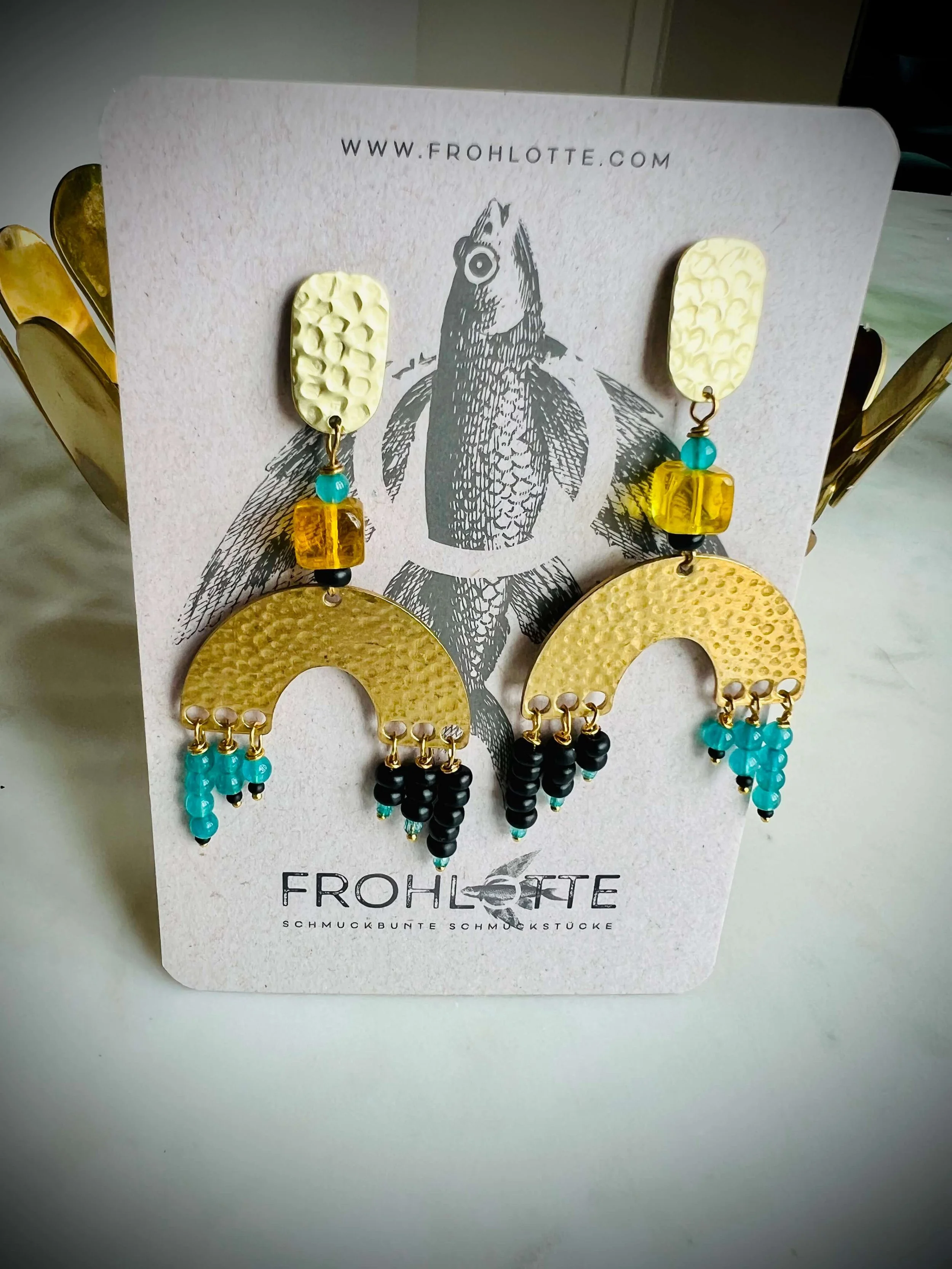 frohlotte-ohrringe-madame greco-upgecycleter schmuck2.jpeg