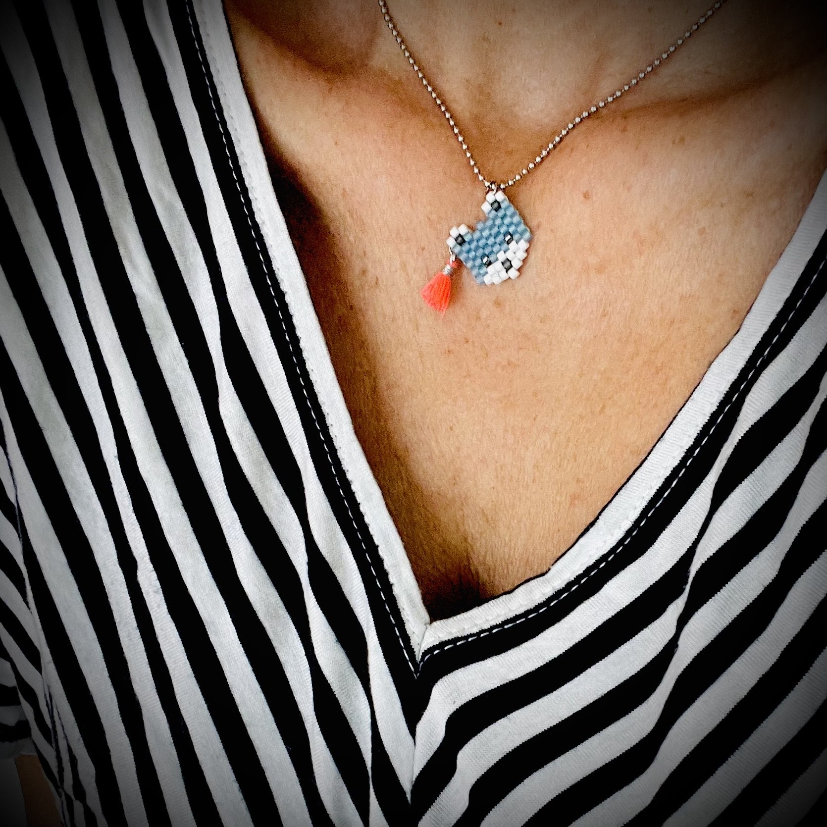 Pets n'Pearls Kette, Hund blau-pink