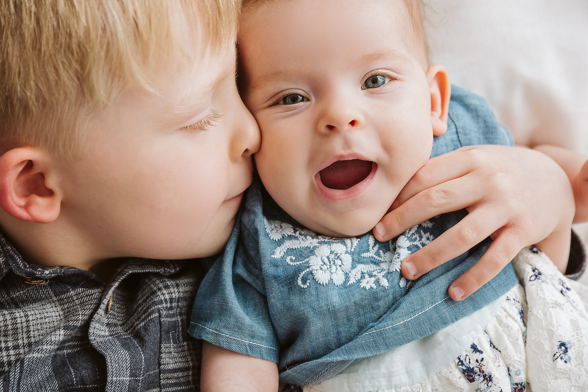 058_webportfamily2019.jpg