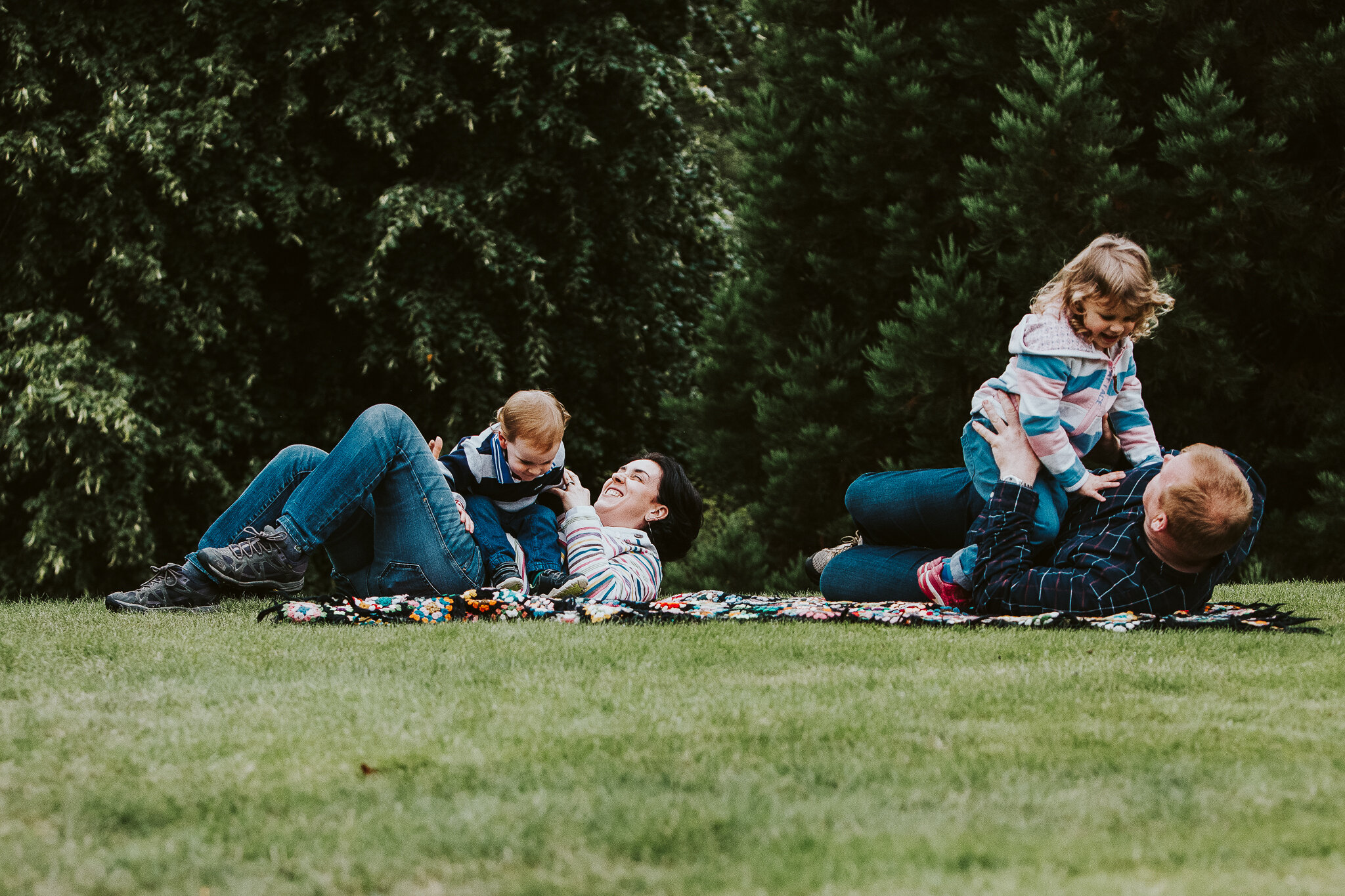 074_webportfamily2019.jpg