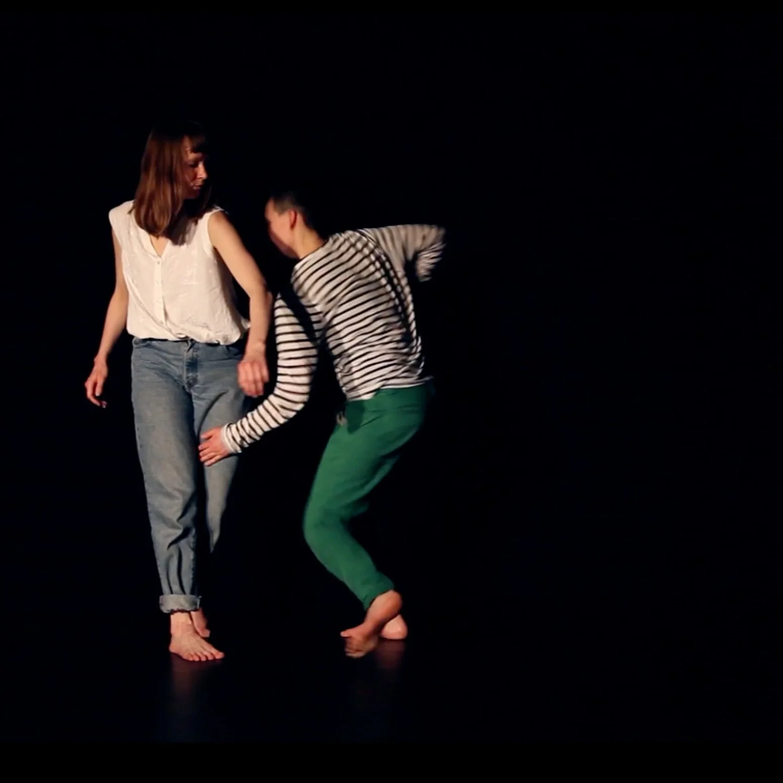 2016 "SUHE", dance performance by Jelena Melts