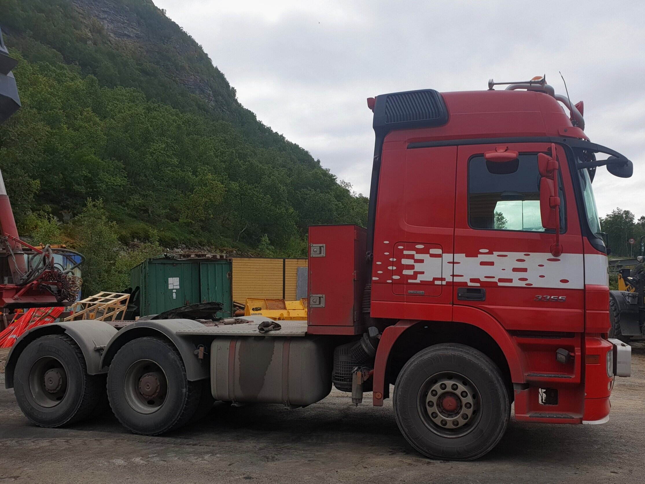 Actros 3355