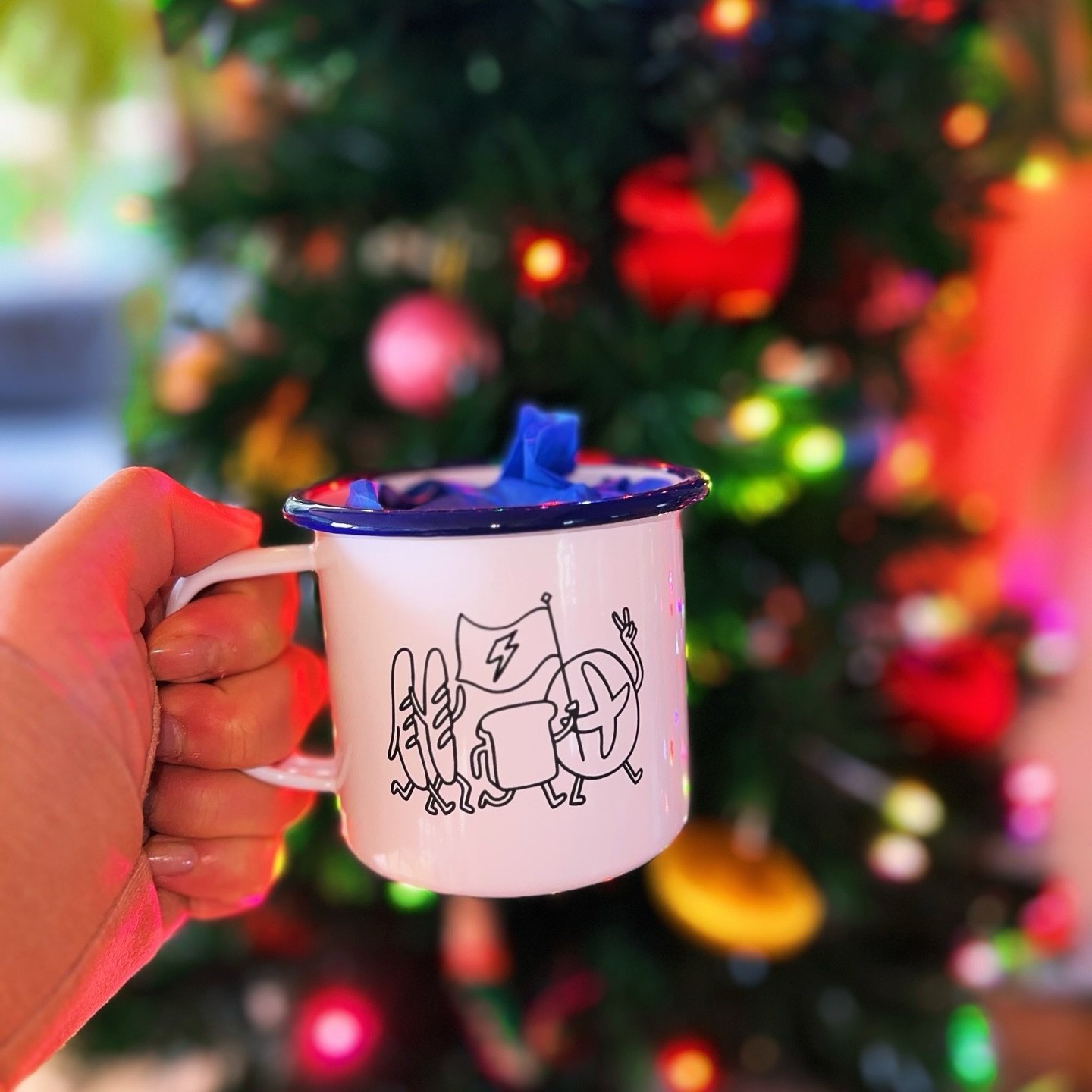 🎁 STOCKING FILLERS 🎁

Mugs, totes, hot sauce, good reads; all in store, plenty of time to chuck a few into your order.

🌐 Click and collect for this week as usual, get your orders in or take your chances on the day. 

🥖 If it looks like we&rsquo;