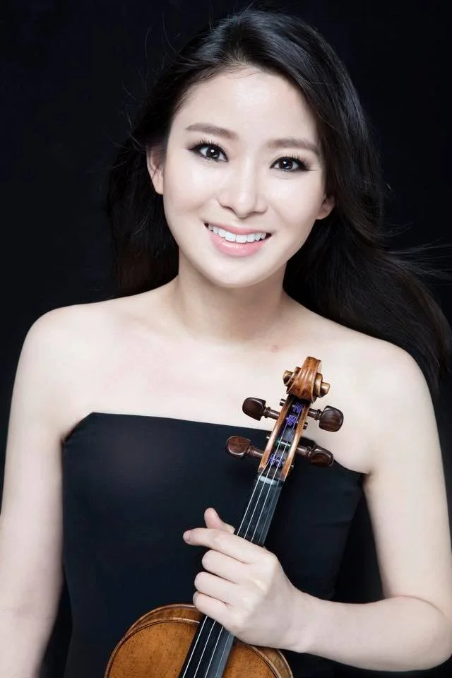 Jiin Yang Profile Photo by 김용호 2.jpg