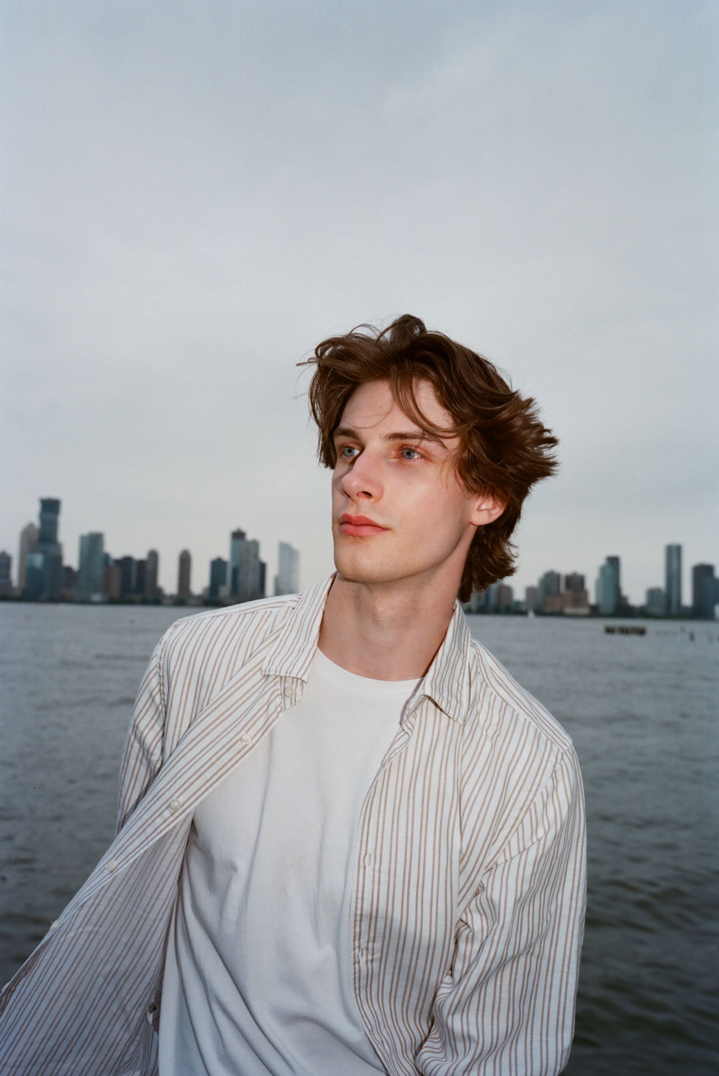 4-niklas-main-book.jpg