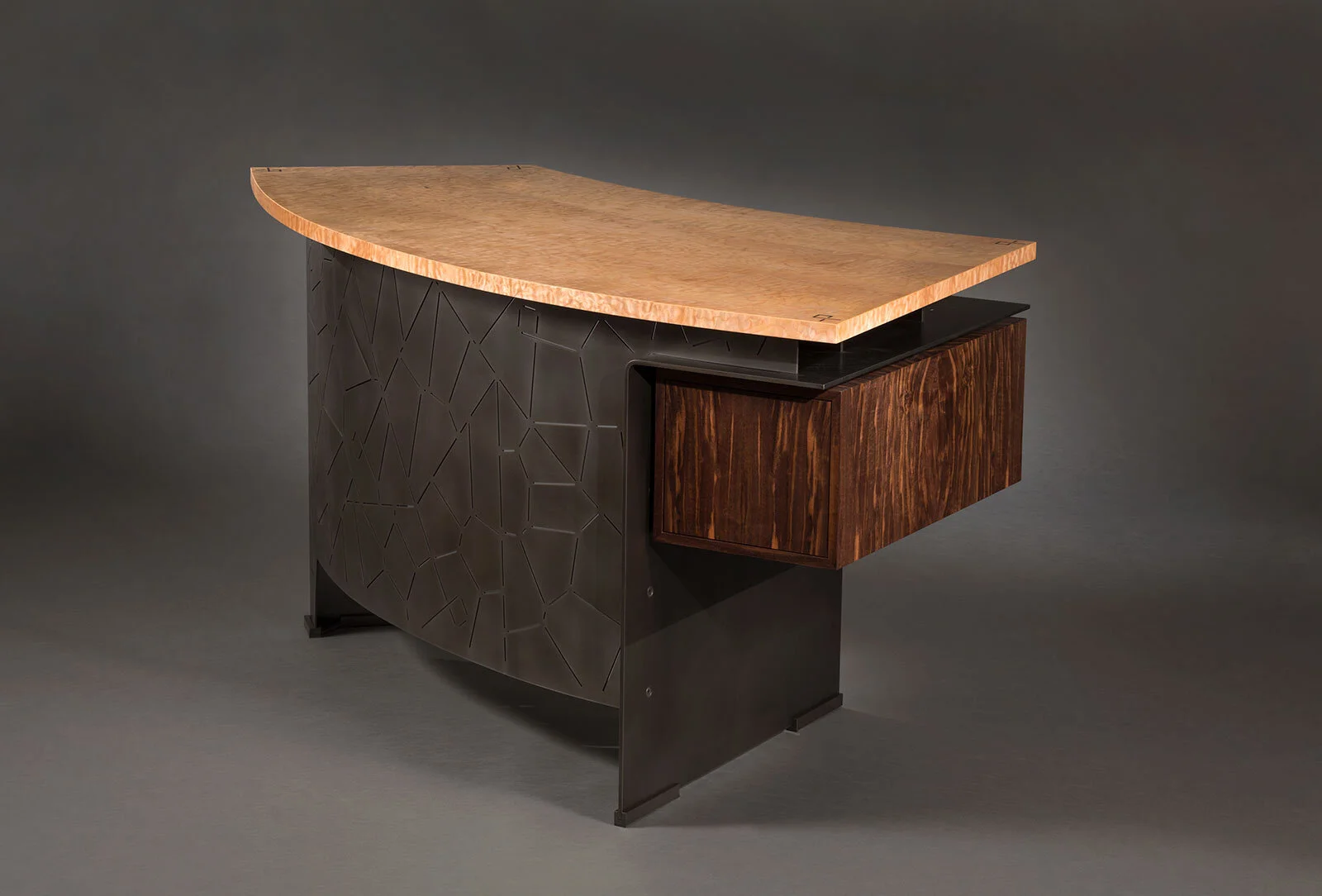 Lavery-Desk2-1600.jpg