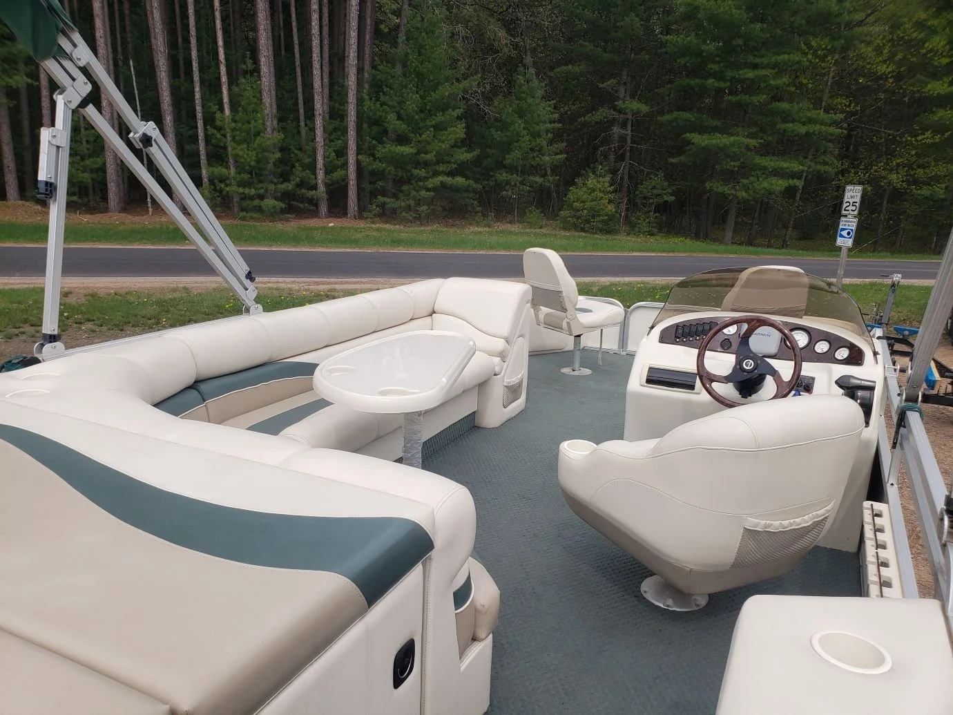 SOLD 2004 Bennington 2075 FS Pontoon — Premier Powersports and Marine