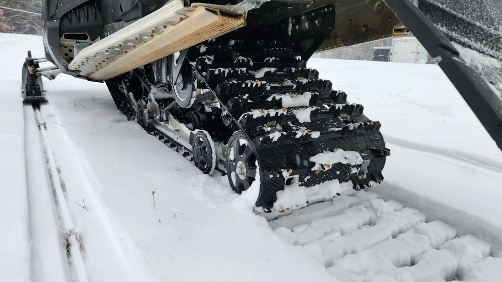 SOLD - 2009 Yamaha Venture GT Snowmobile — Premier Powersports and Marine