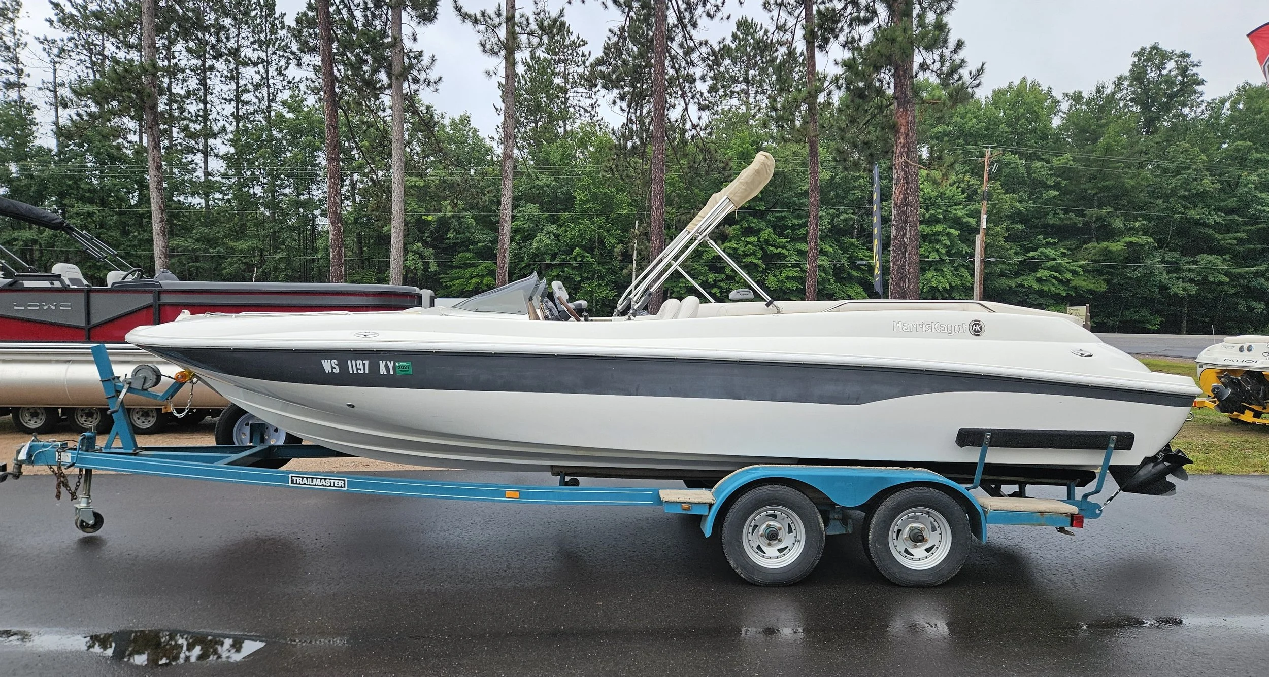 2001 Harris Star Deck Boat