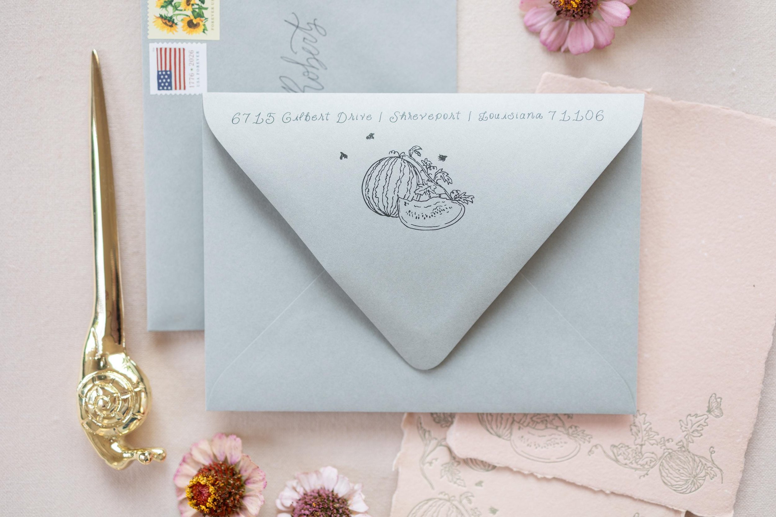 https://i.etsystatic.com/12865899/r/il/e9f072/8222355131/il_fullxfull.8222355131_5rm1.jpg