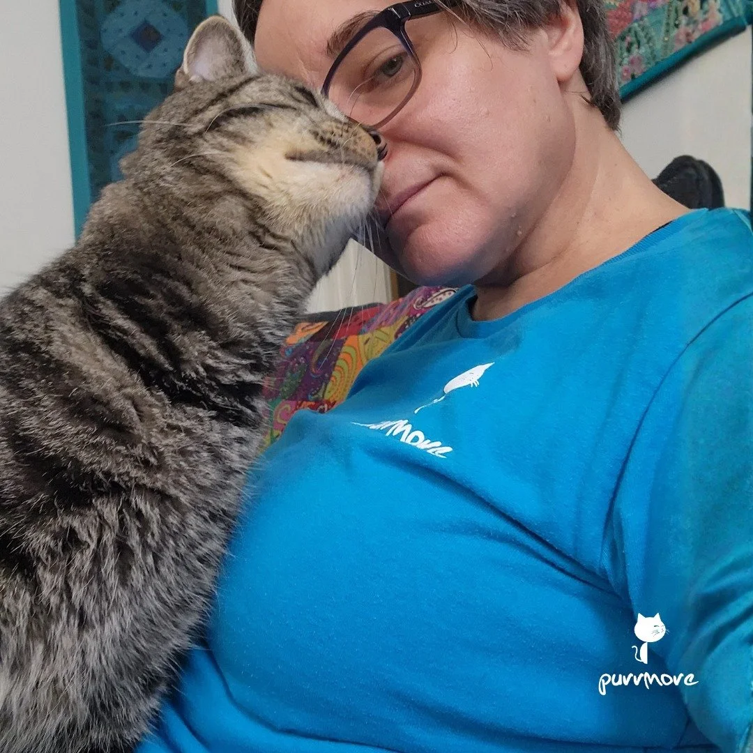 Today, I am grateful for kitty kisses, head bumps, and cuddles, and also for the cats who are happy to just have company on the other side of the room. I am thankful to all my clients who trust me with the care of their feline family. Happy Thanksgiv