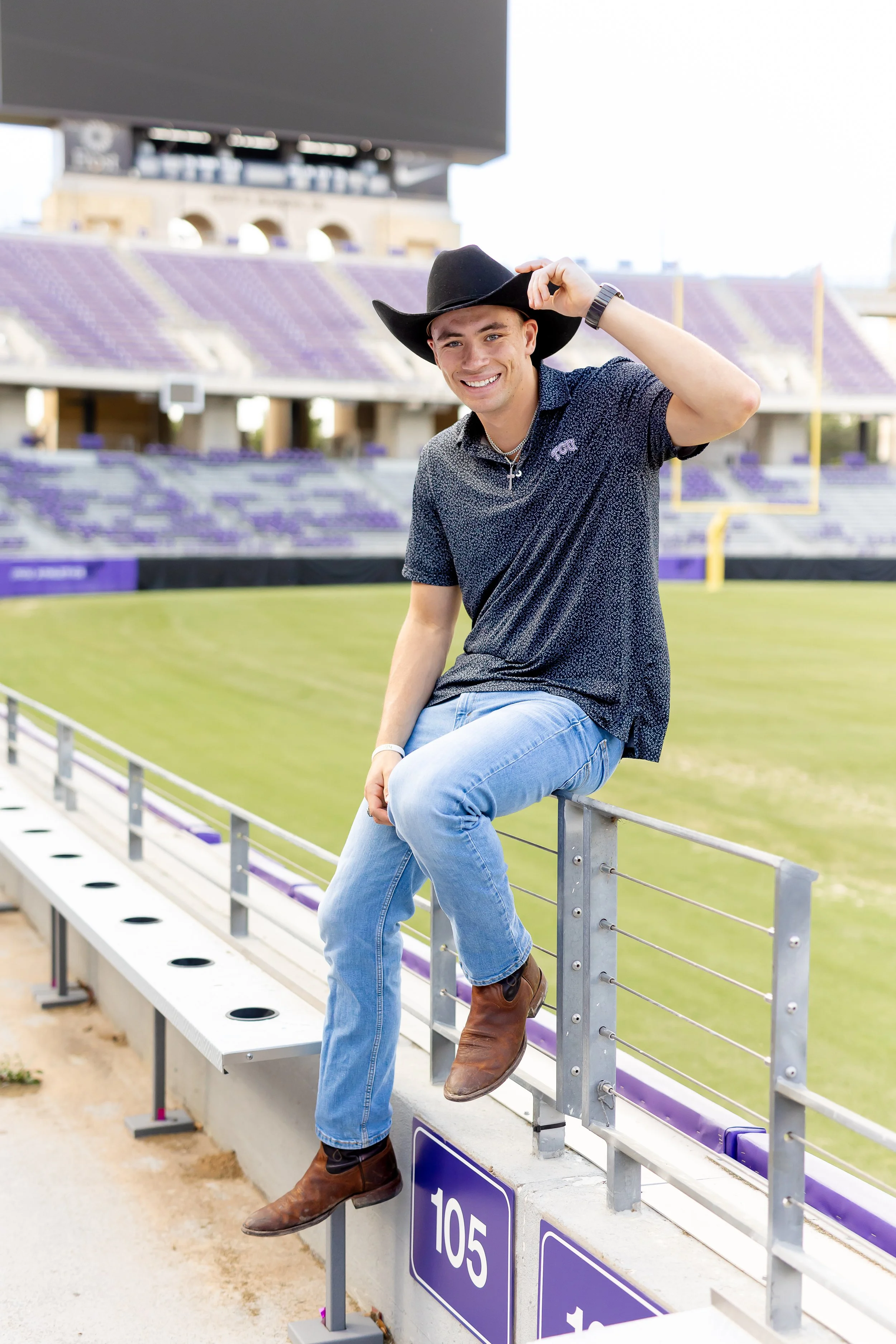 dallas-photographer-TCU-graduation-photo-locations-graduation-photographers