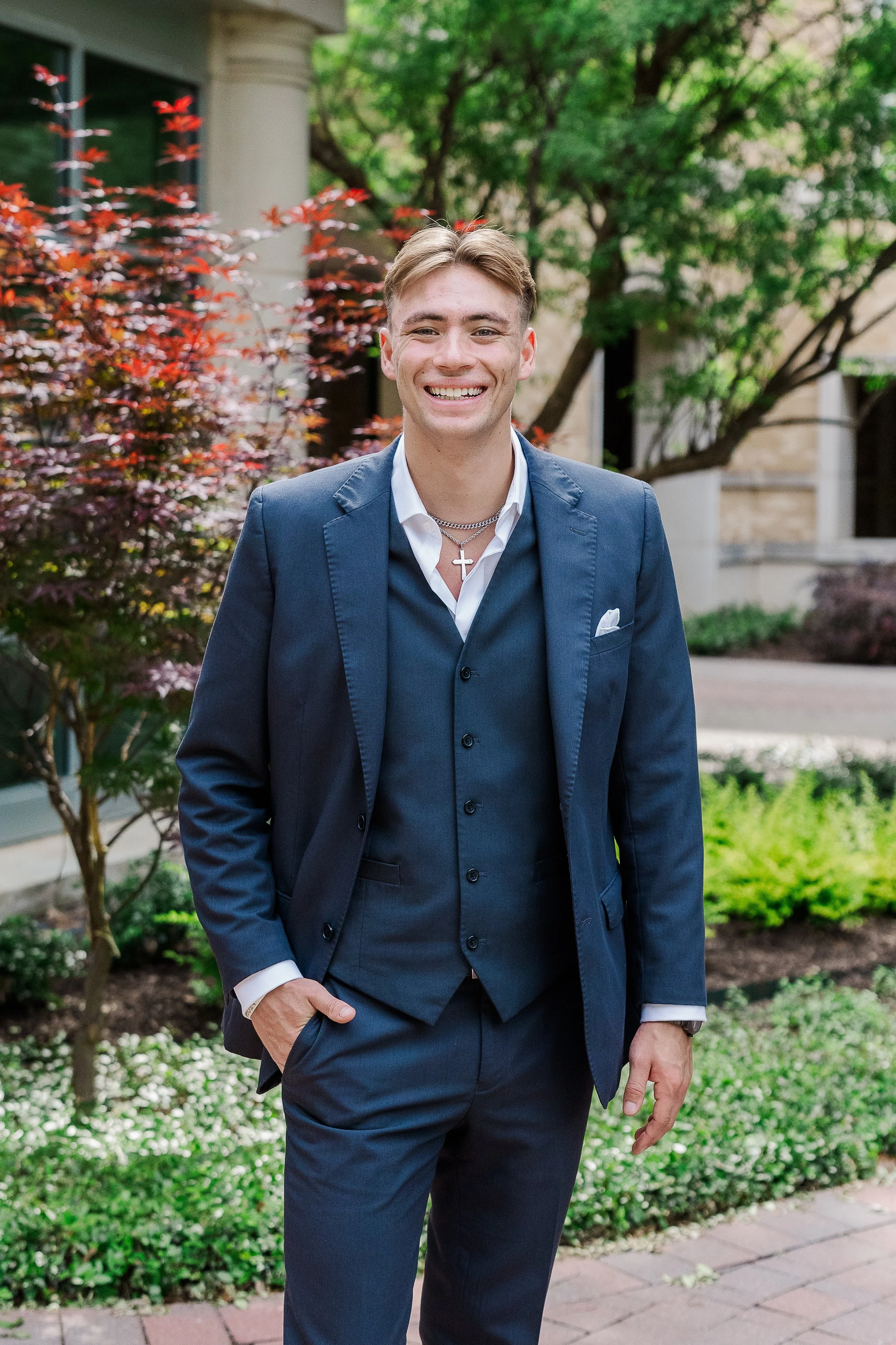 dallas-photographer-TCU-graduation-photo-locations-headshots
