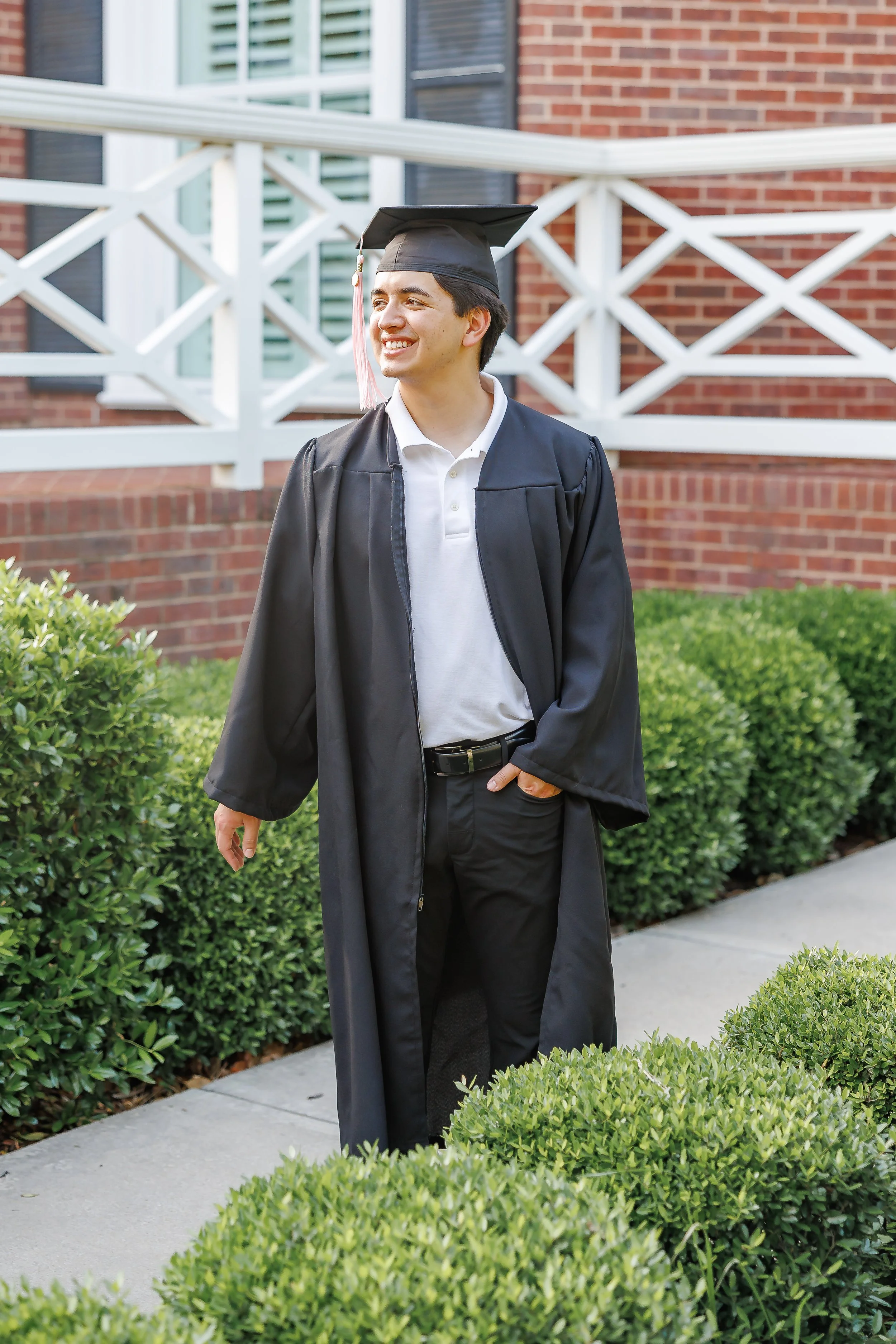 graduation-photo-ideas-to-celebrate-dallas-photographer-senior-photography