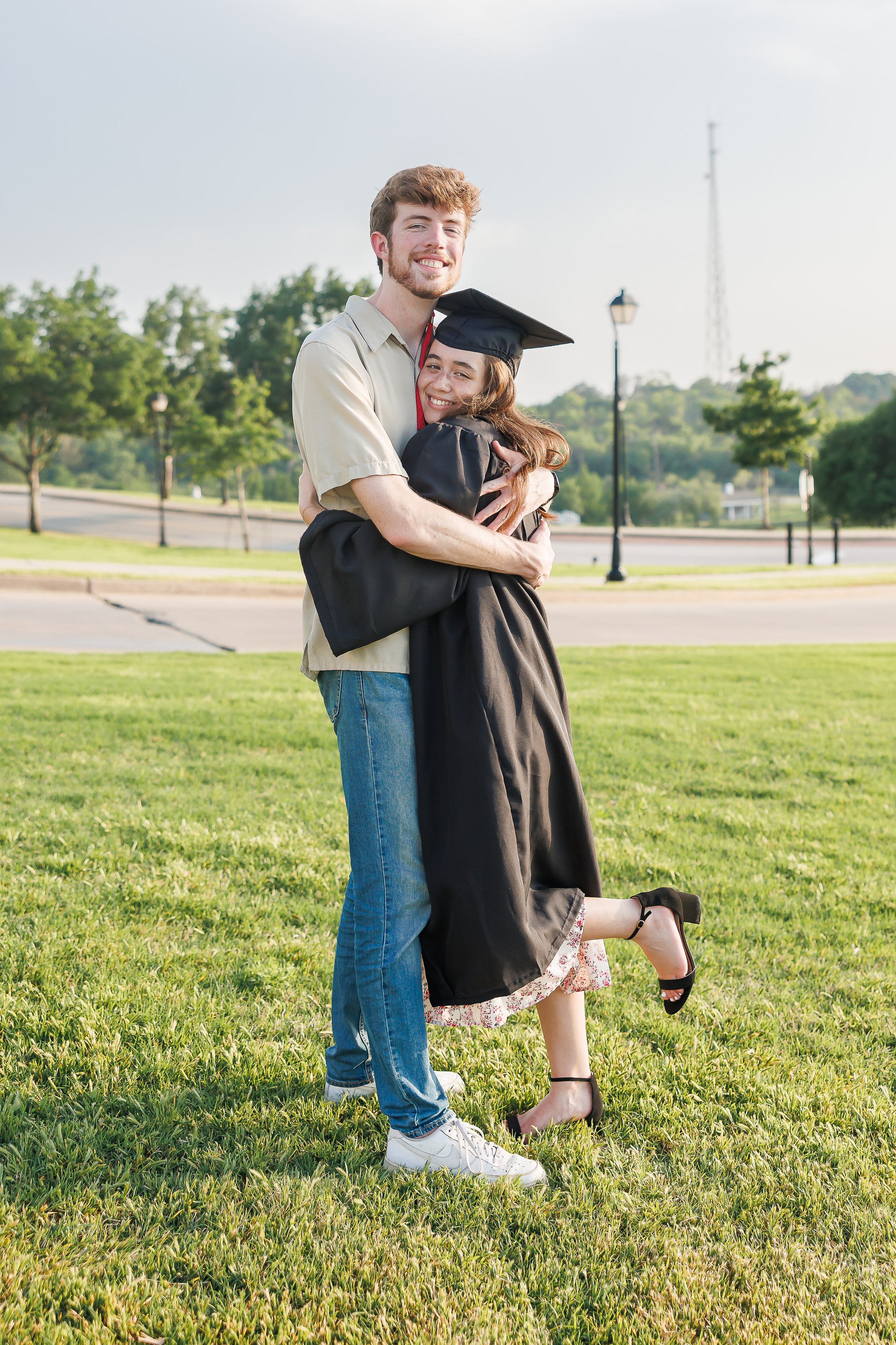 graduation-photo-ideas-to-celebrate-dallas-senior-photographer