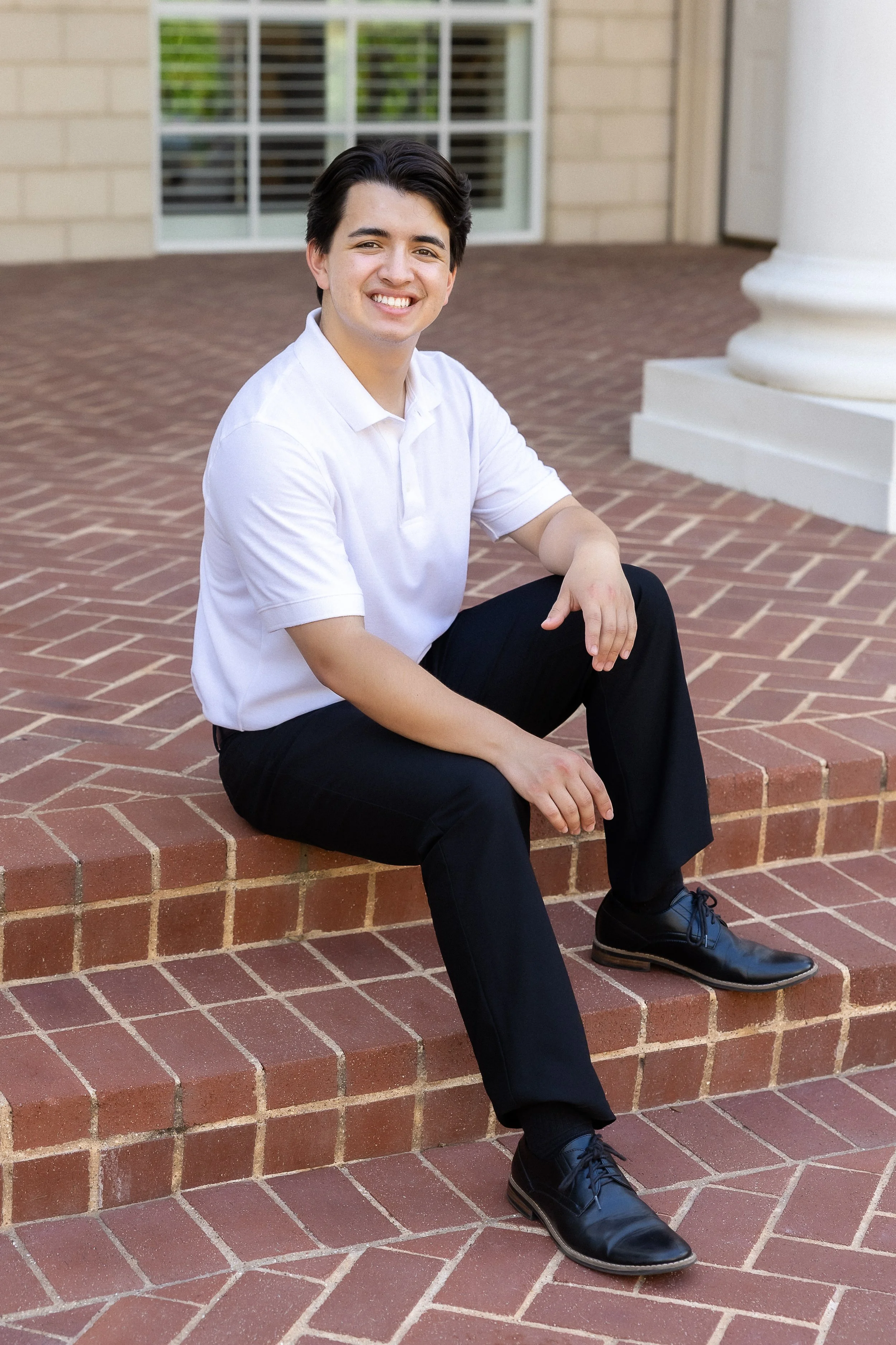 graduation-photo-ideas-to-celebrate-dallas-photographer-graduation-images