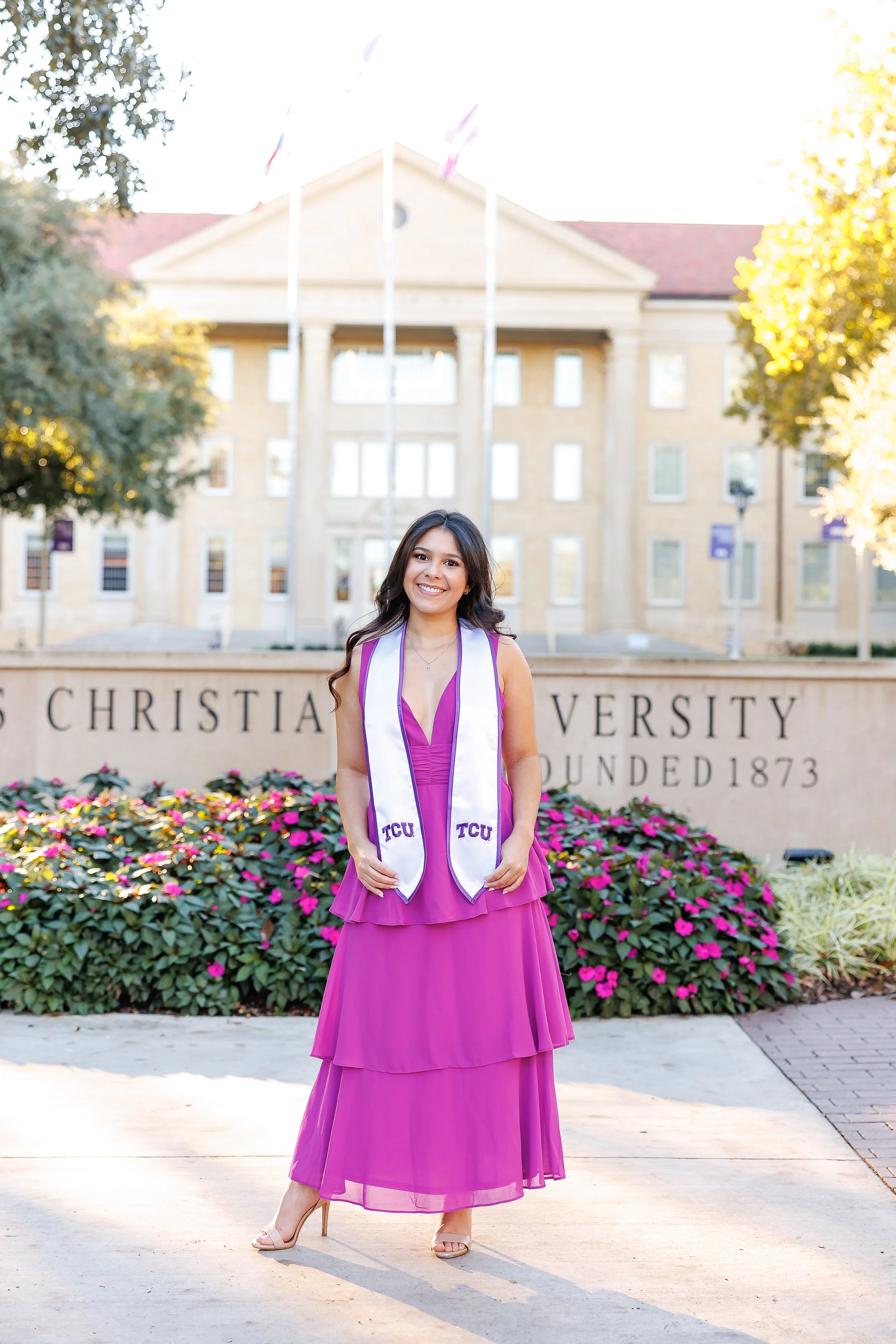 affordable-graduation-photoshoot-dress-ideas-tcu-senior-photos