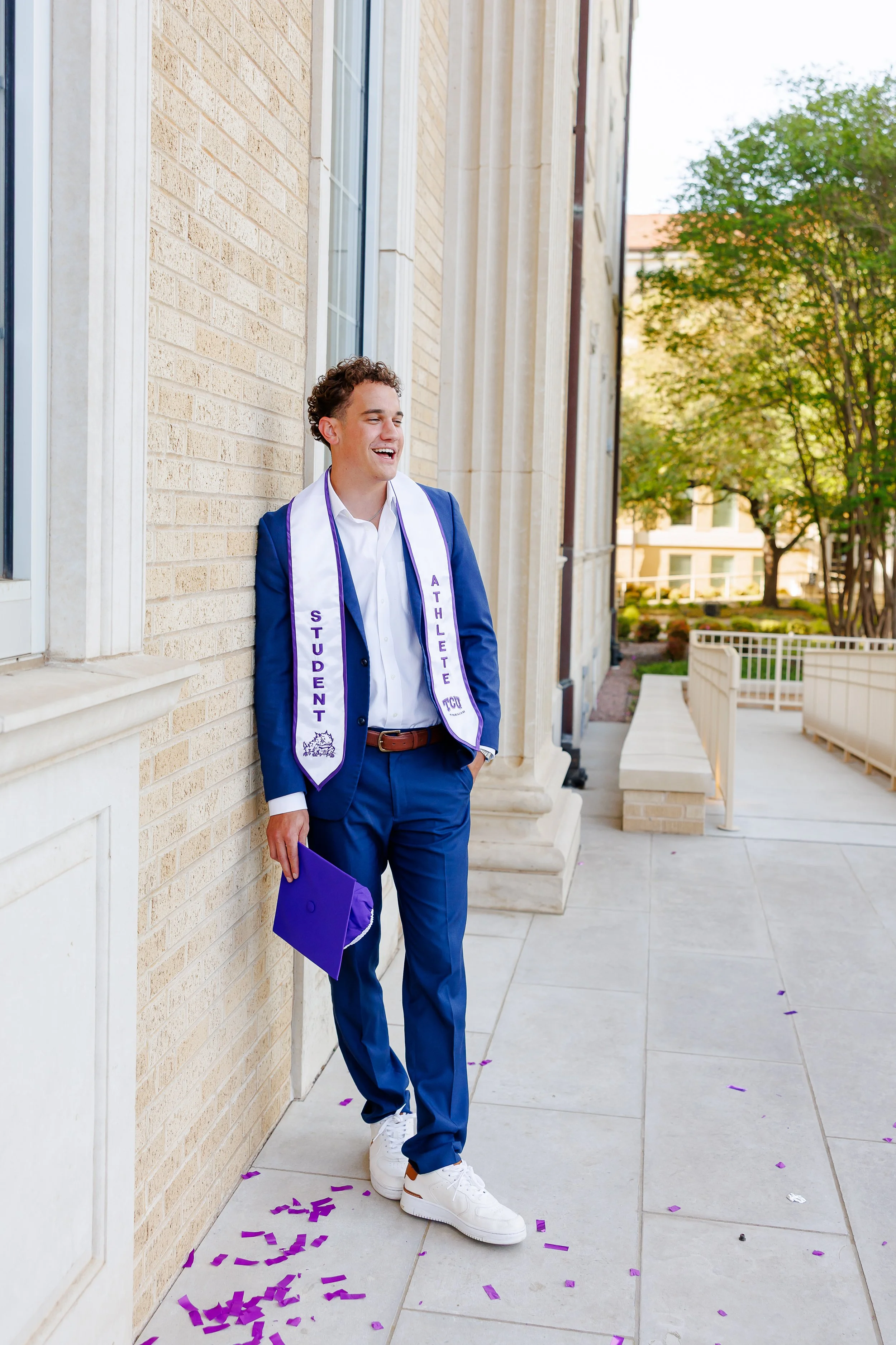 Guide-to-Dallas-Graduation-Photos-Ideas-graduation-photos