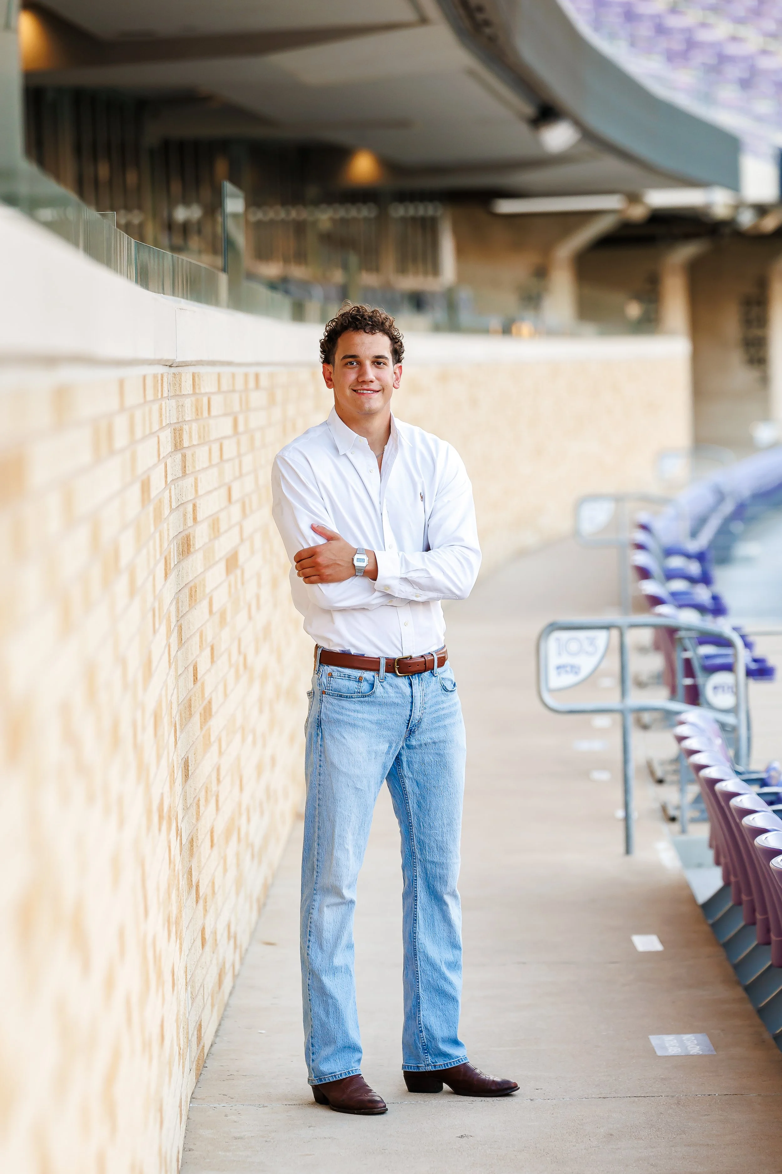 Guide-to-Dallas-Graduation-Photos-Ideas-tcu-photographer