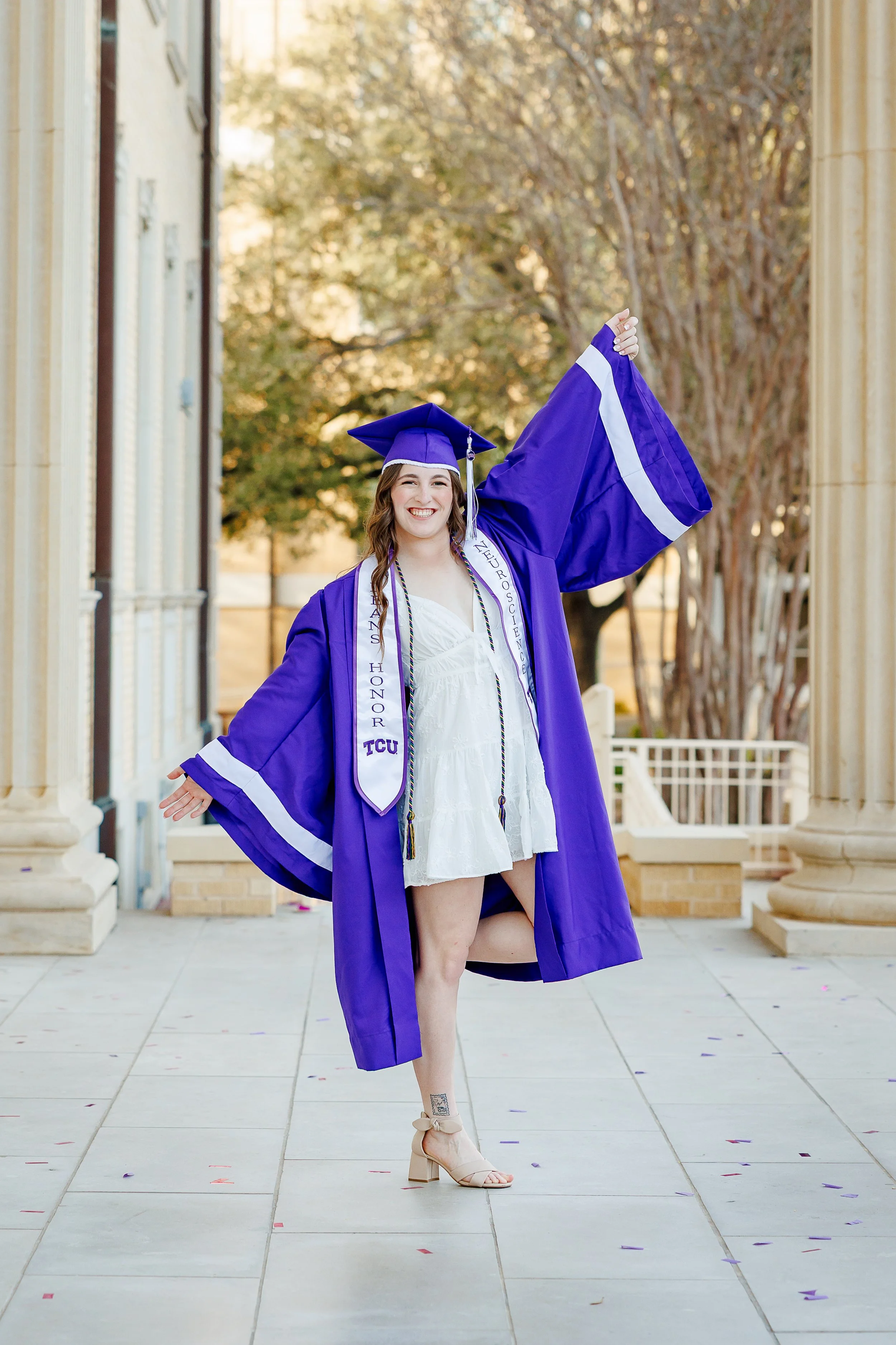 Ideas-for-Grad-Photos-at-Texas-Christian-University-senior-cap-and-gown