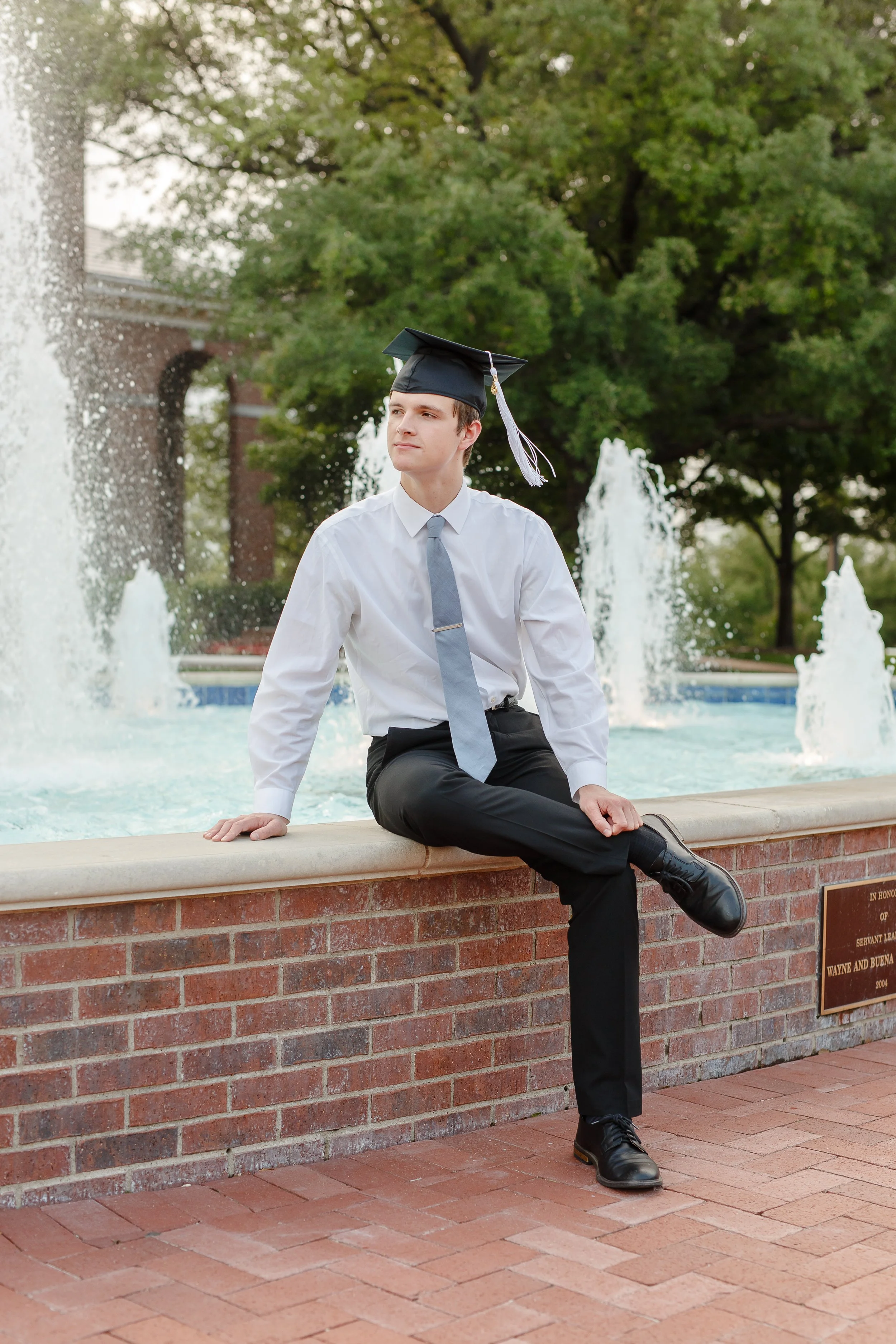 Couples-Graduation-Photos-dallas-photographer-dbu