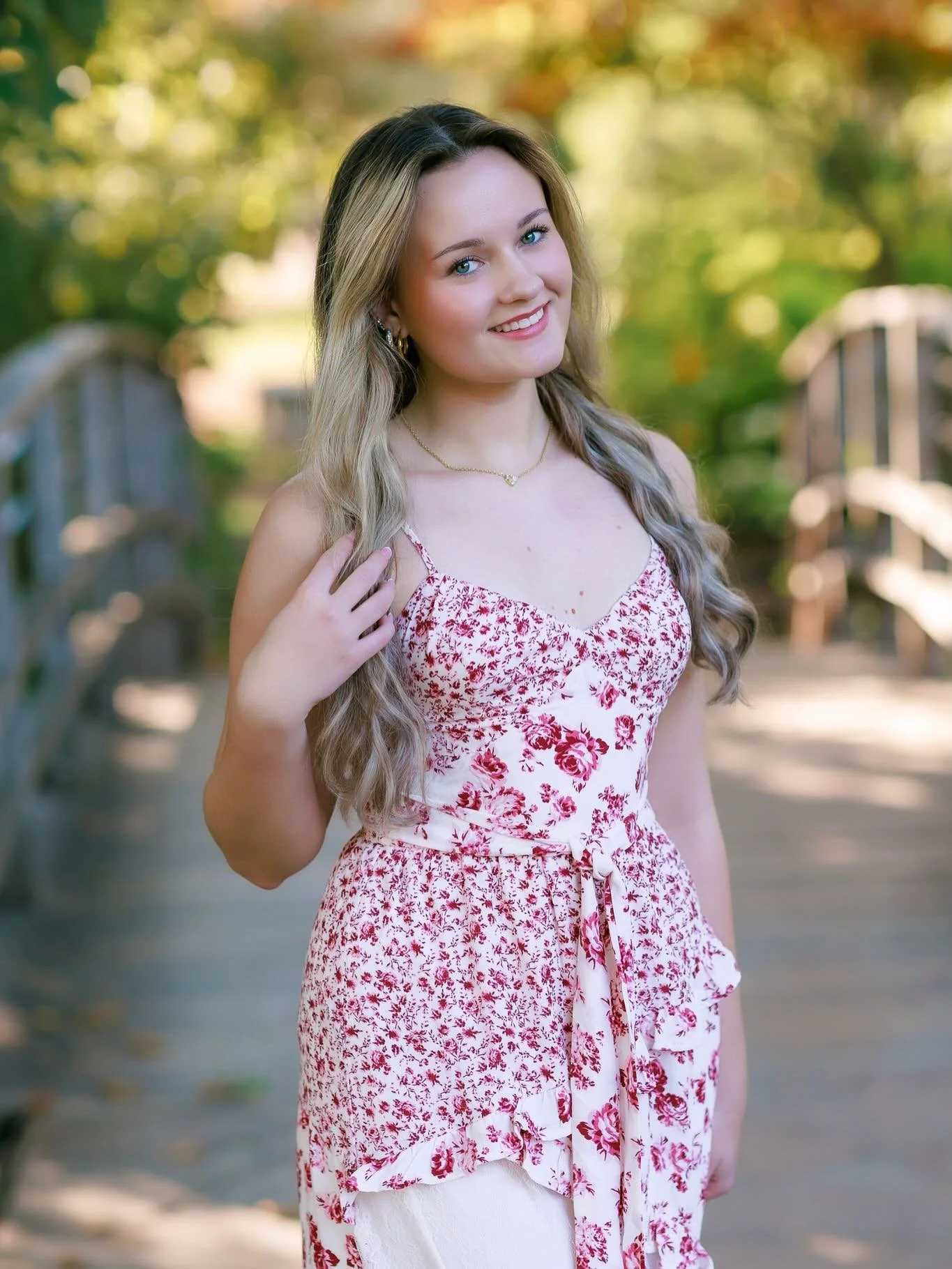 Class of 2026 Seniors &mdash; graduation is a little over two months away, and my calendar is open! If you&rsquo;re wondering who to trust with such a big milestone, I&rsquo;ve got you. My goal is simple: help you feel confident, have fun, and see yo