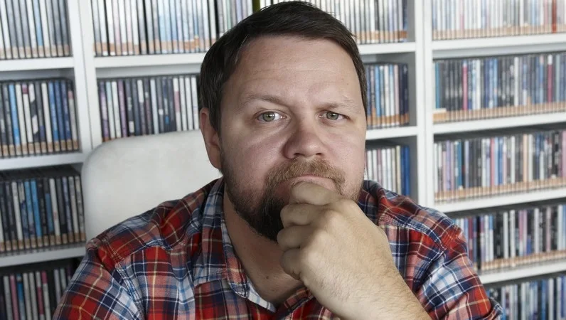 Genka paneb noored õpetajad Eesti koolielust ja haridusteemadest räppima