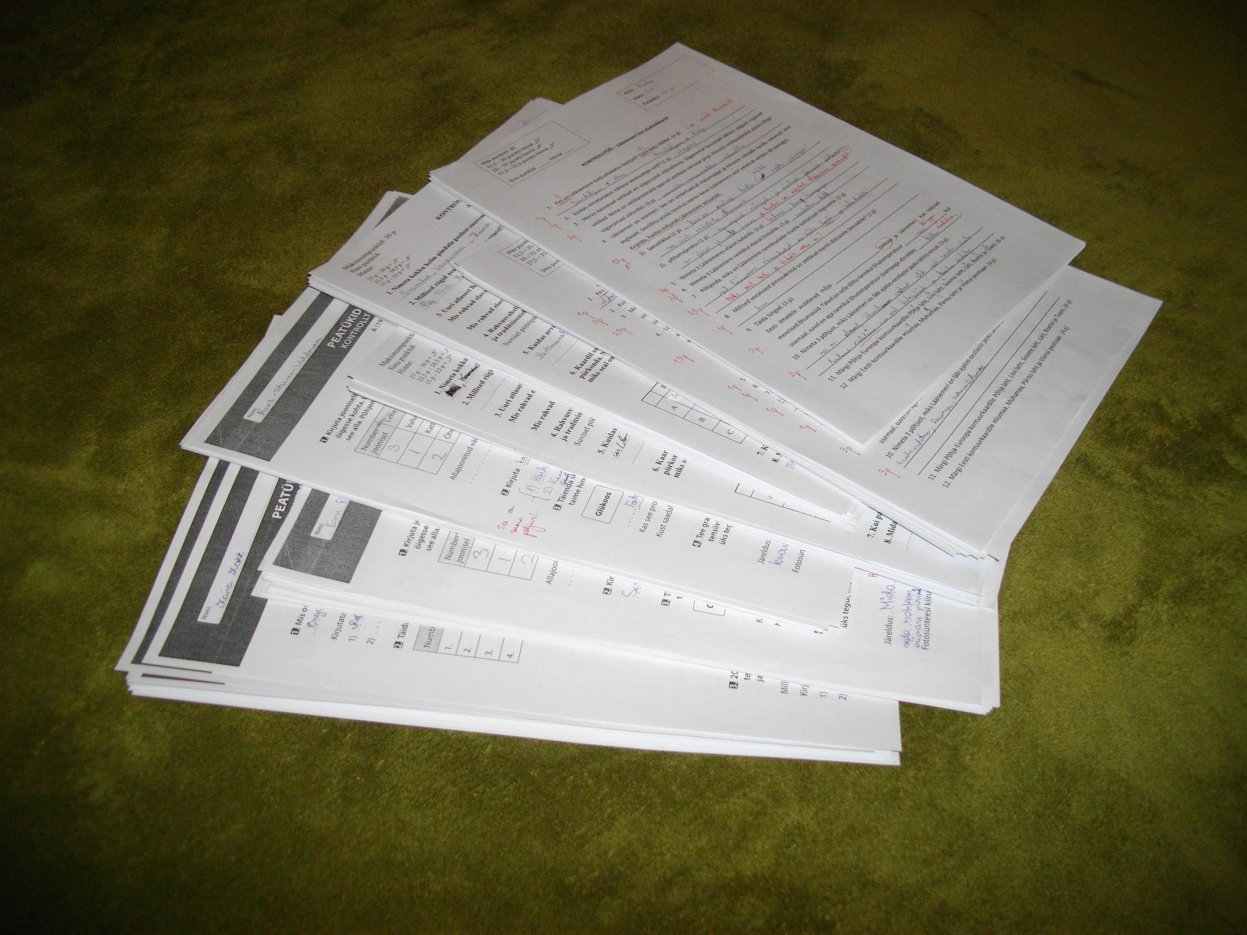 Kontrolltööd ja hinded - õpetajatöö lahutamatu osa