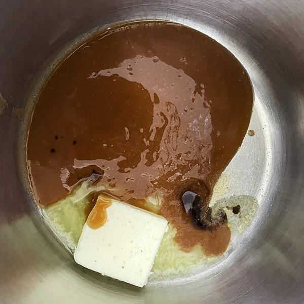 buffalo sauce 1_small.jpg