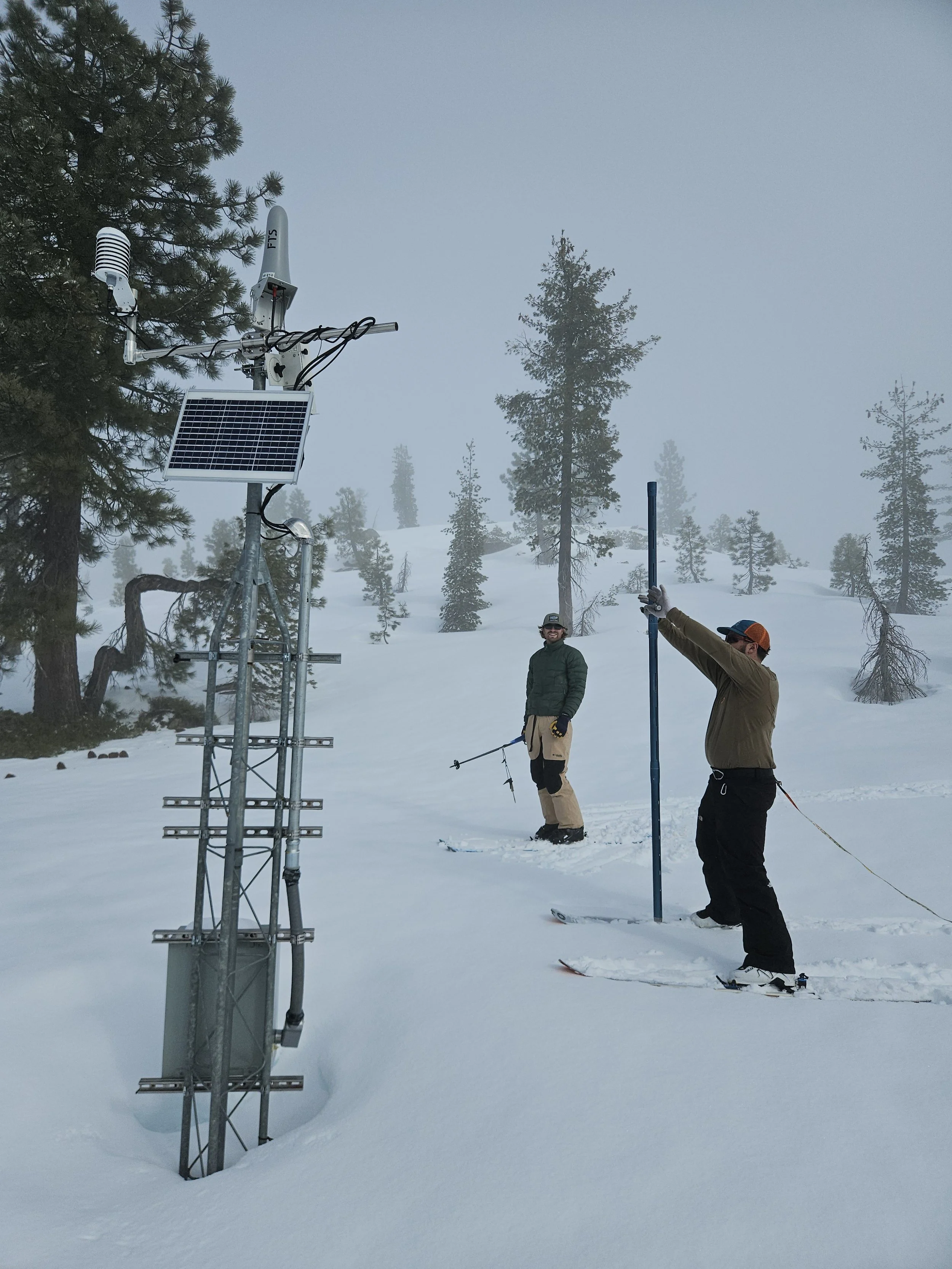 Jan2026_SnowSurvey_Sensor_WeatherStation.jpg