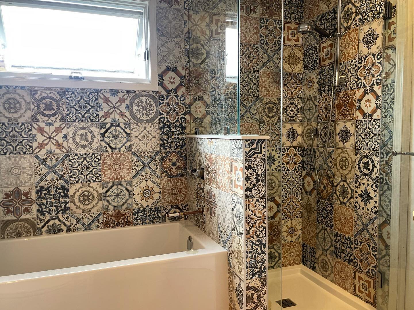 Part 2 of this unique bathroom is complete. 

Now they wait for plumbing fixtures&hellip;

8x8 Marrakesh colour mix from @tilestonesource 
 

#renovations
#tilework 
#tiledesign 
#tilesetter
#yycdesign 
#yyctoday 
#yychomes 
#yycsmallbusiness 
#calga