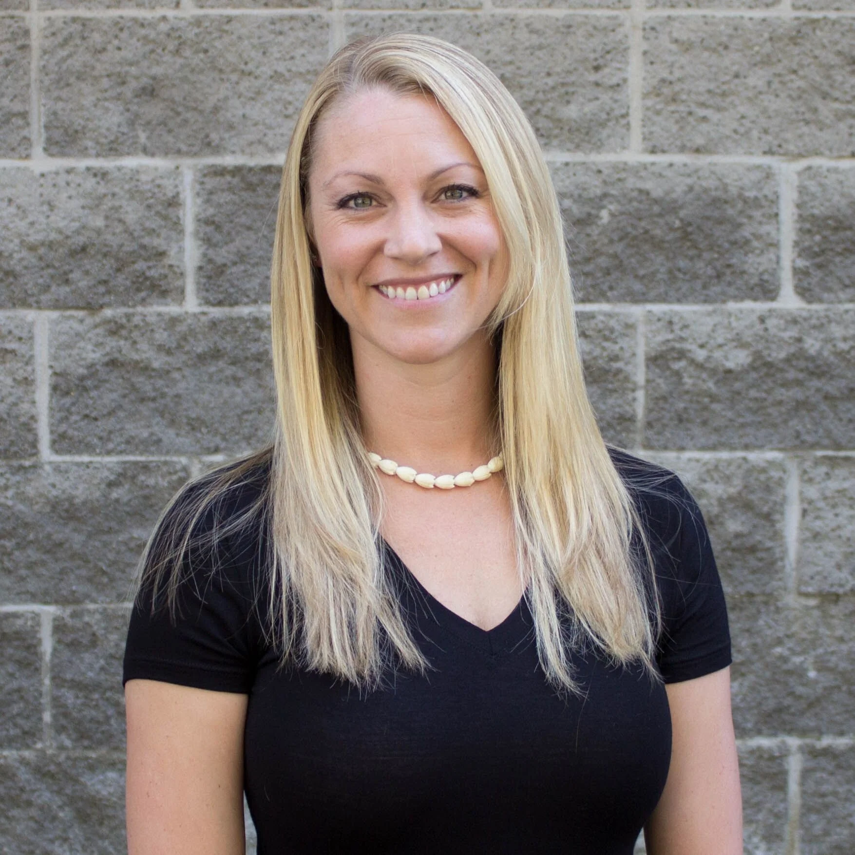 Dr. Kate Manfredi, DC