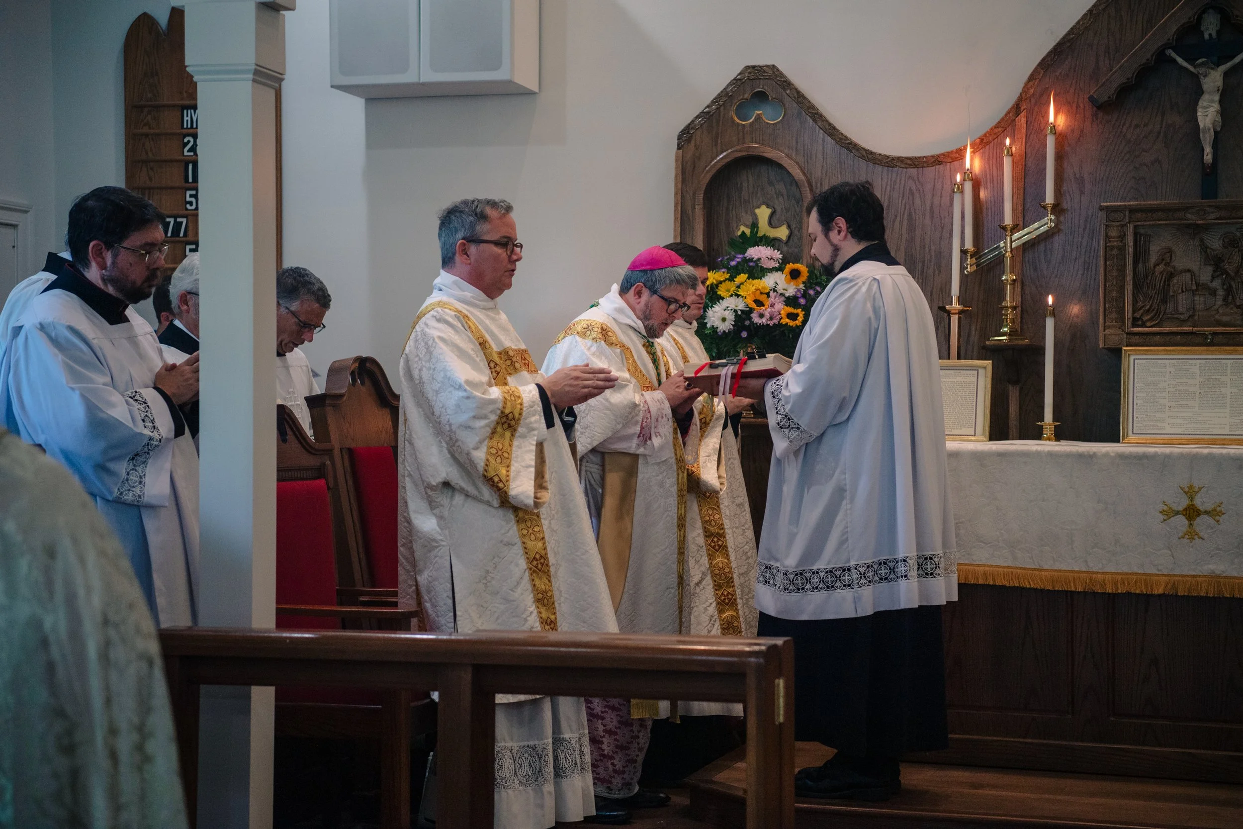 StPaulsThursdayMass-25.jpg