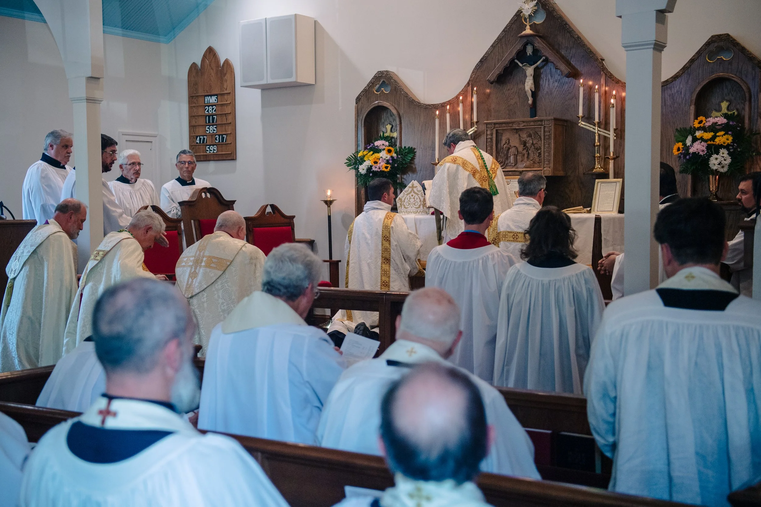 StPaulsThursdayMass-50.jpg