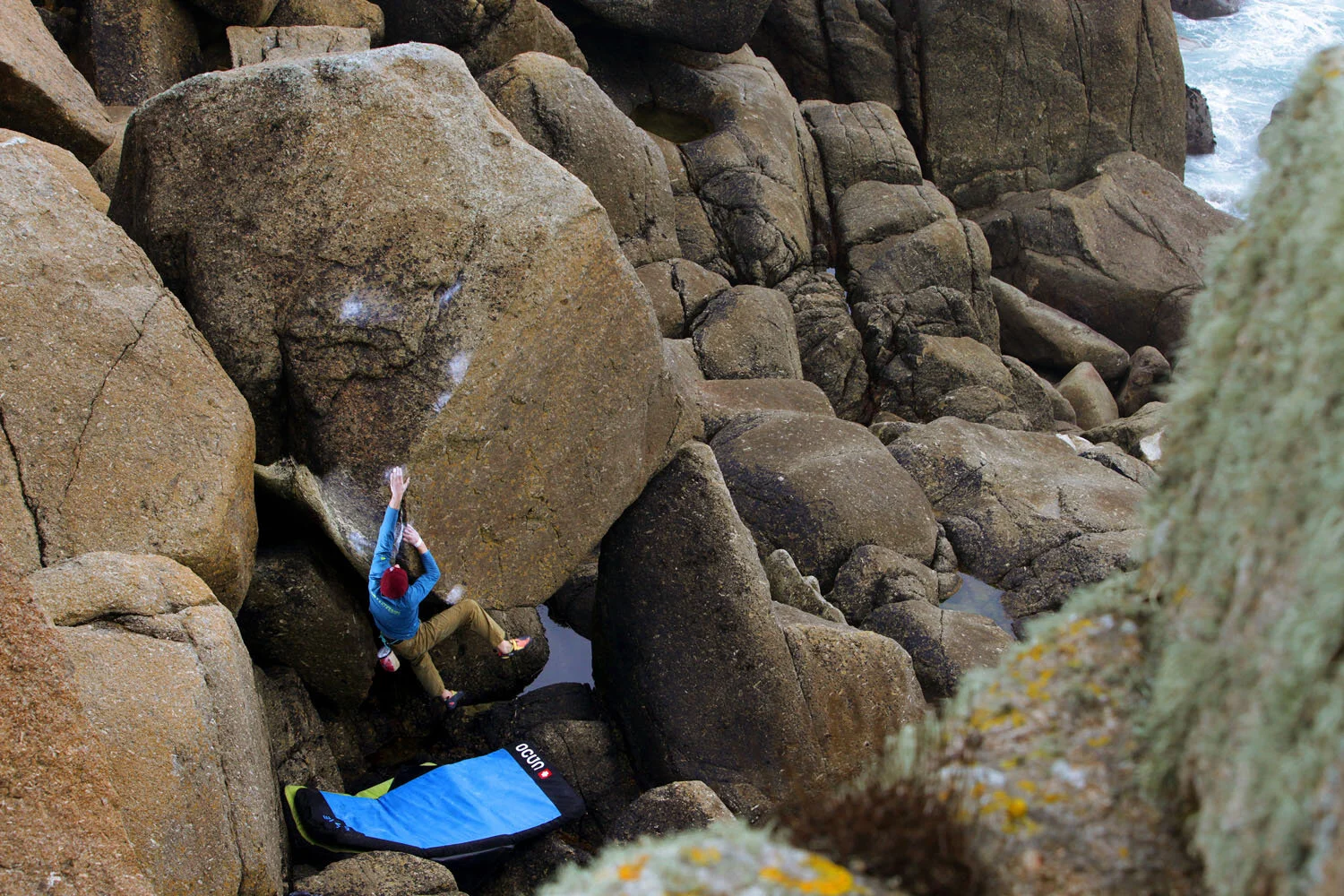  tom bouldering, cornwall 