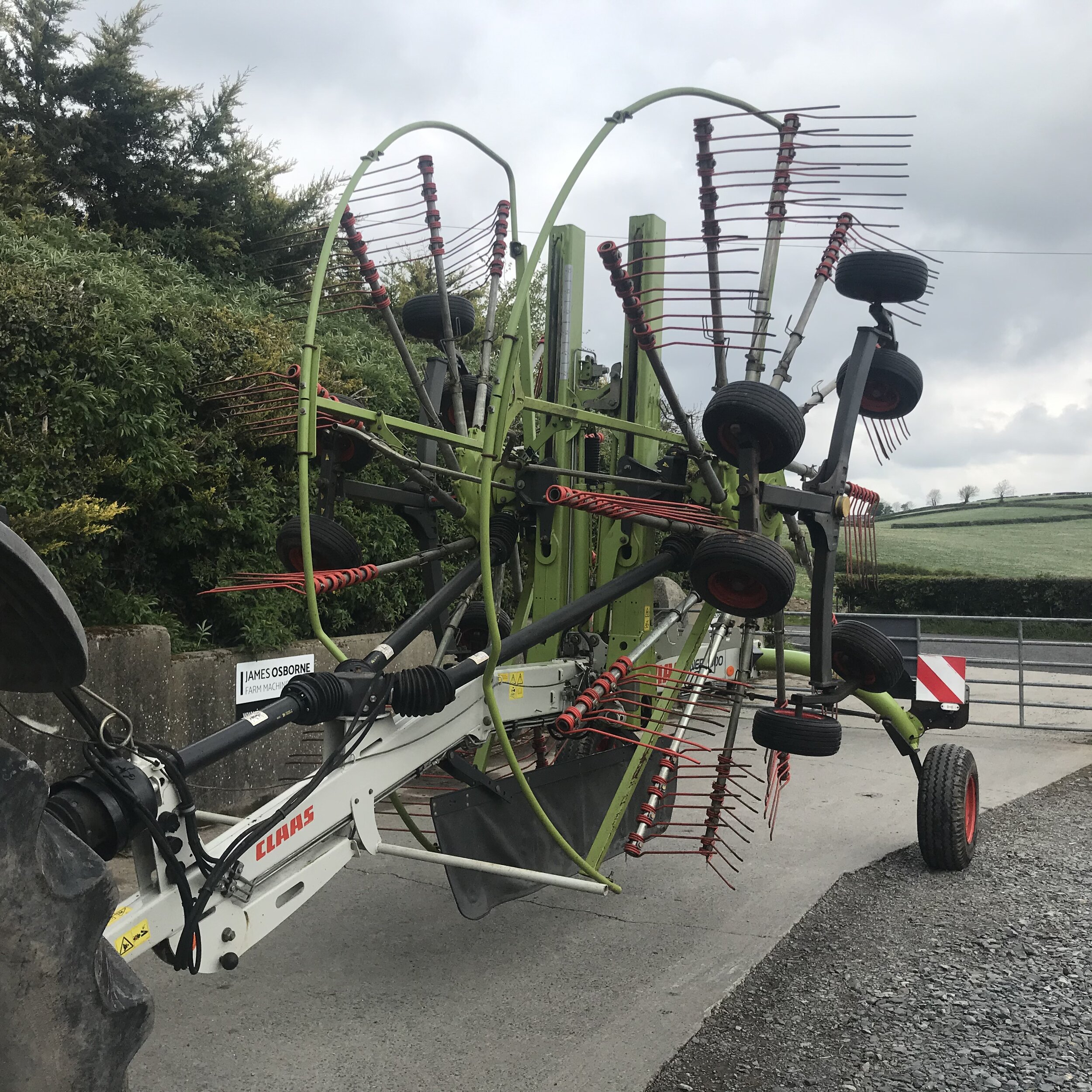 Claas 2800 Rake