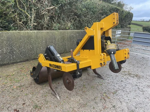 McConnel 2 Leg Grassland Shakerator — James Osborne Farm Machinery