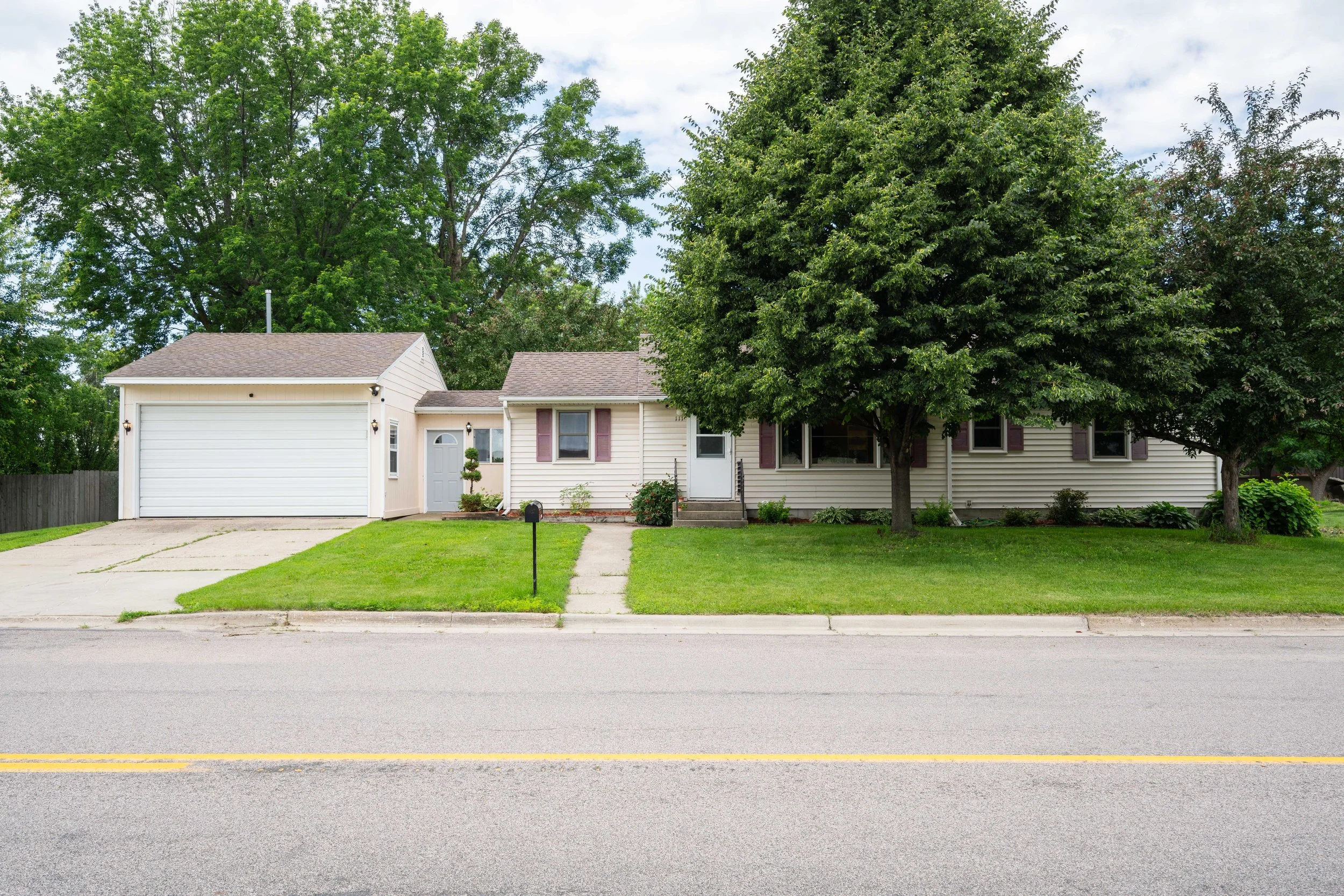 20250619-111_4thStreet_GroveCity_Exterior-1.jpg