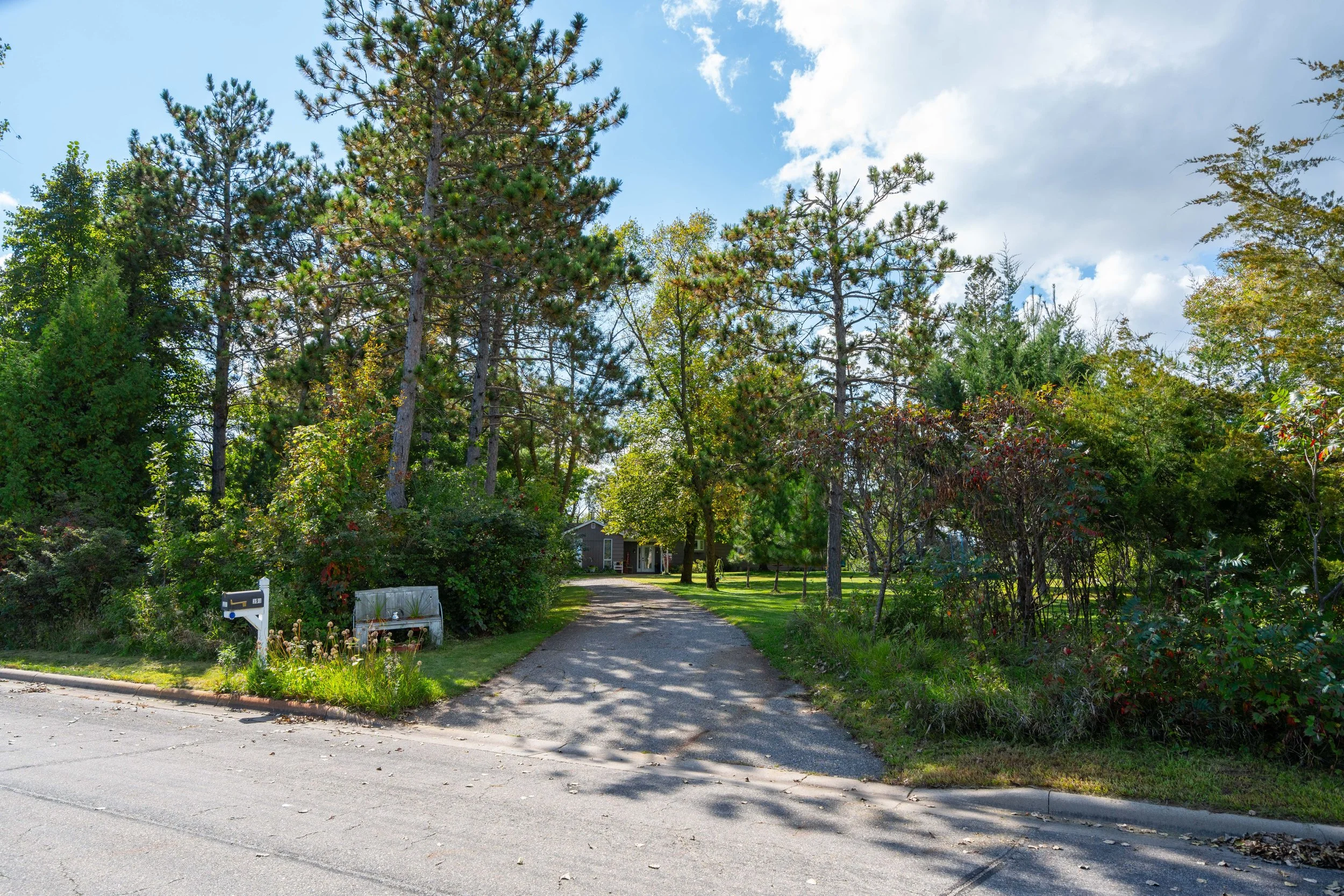 20250922-391_1stAveSE_ColdSpring_Exterior-1.jpg