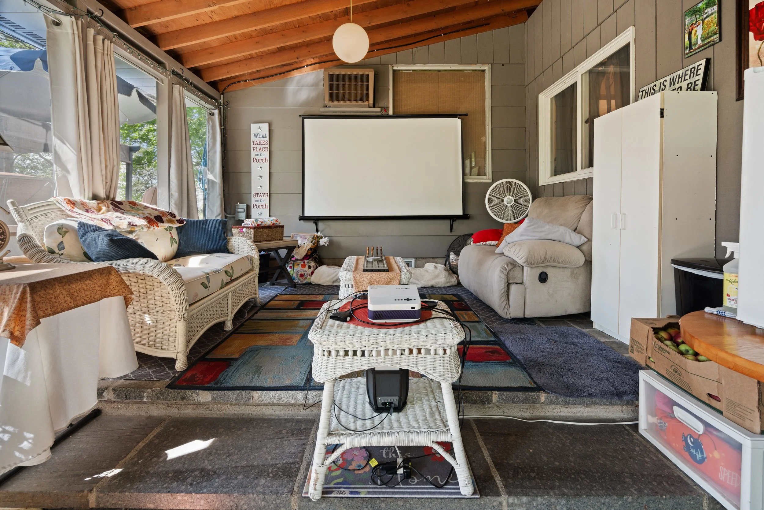 20250922-391_1stAveSE_ColdSpring_Interior-14.jpg