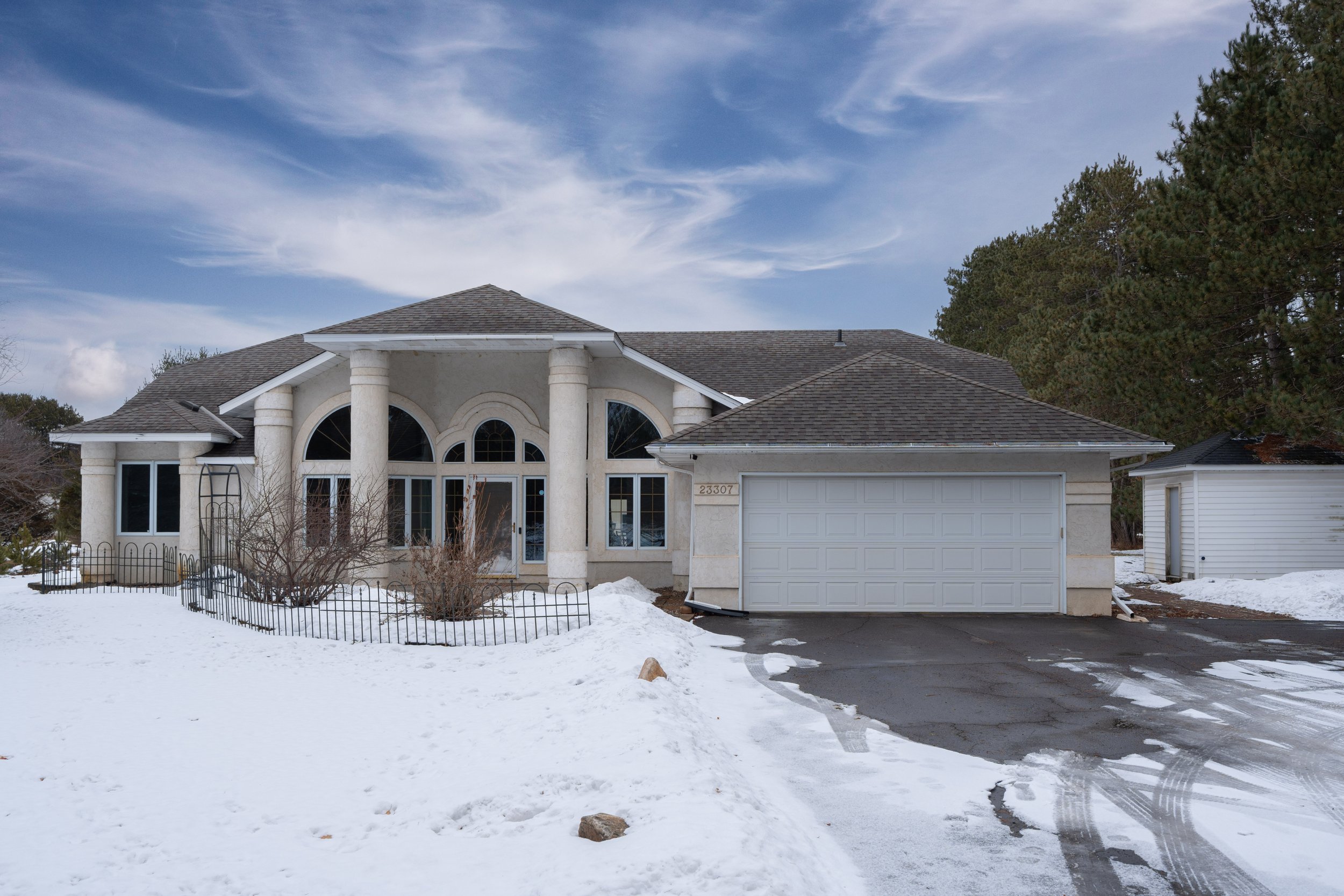 23307 Stacy, MN COMING SOON