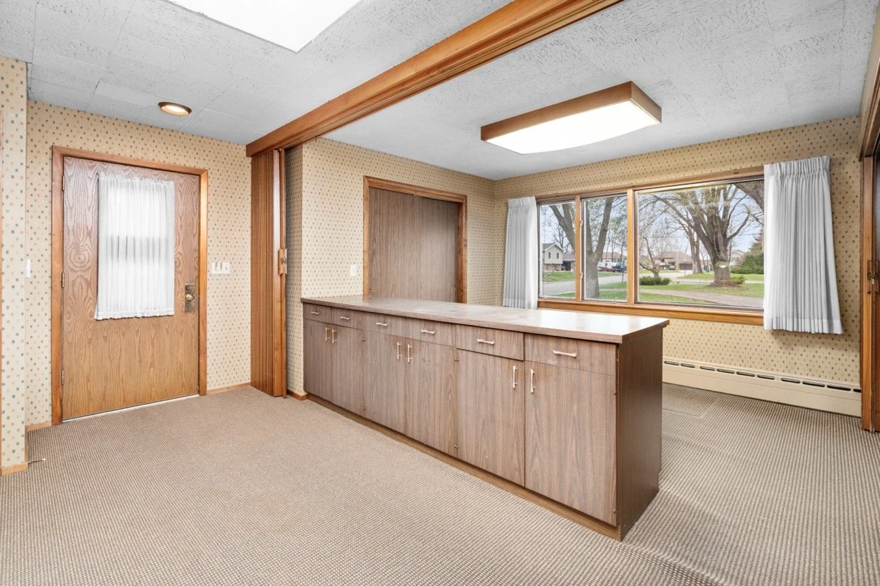 20260423-1770_HillcrestRd_StCloud_Interior-2 Large.jpeg