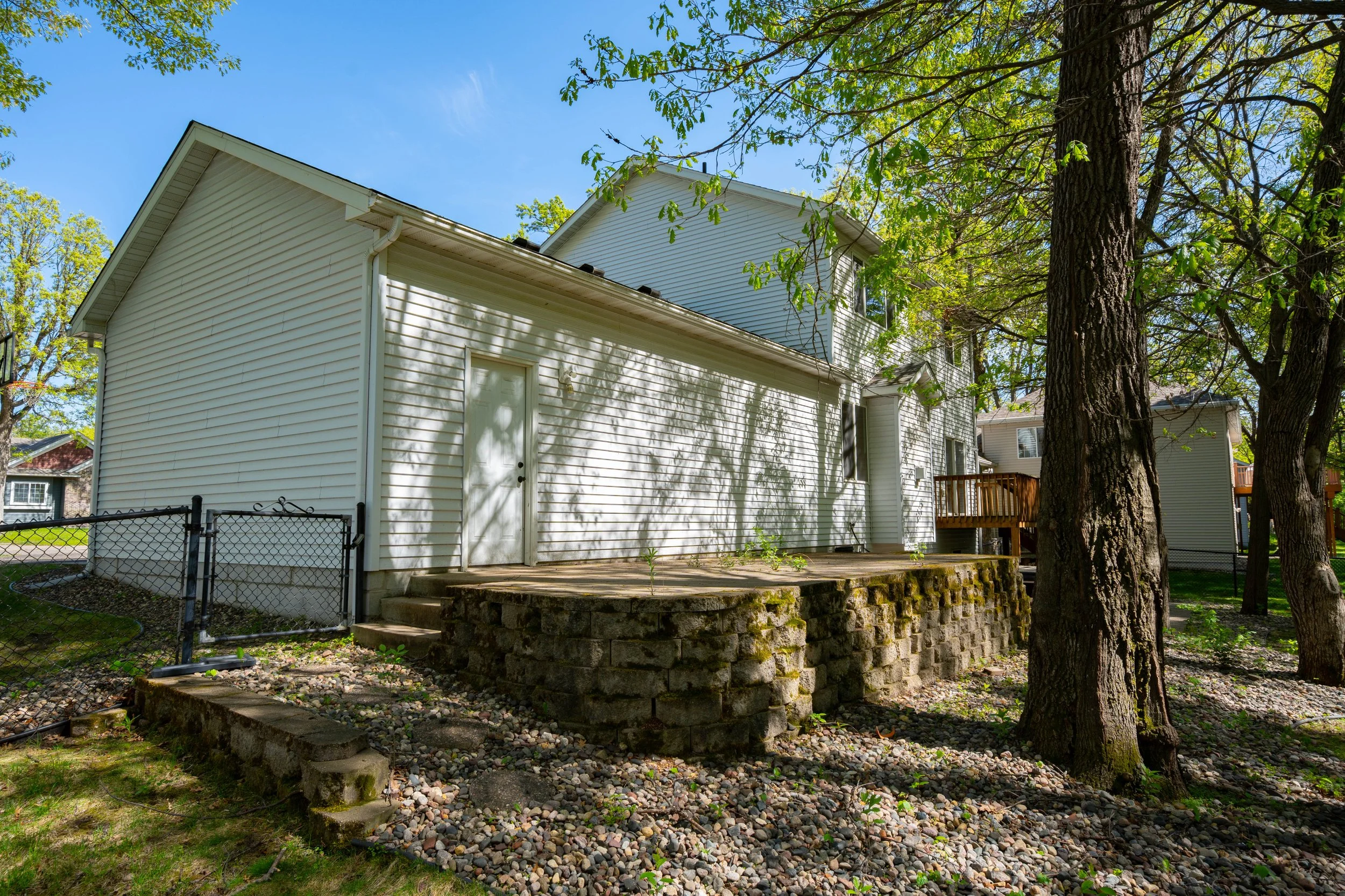 20260520_615_OakwoodDrive_StCloud_Exterior_7.jpg
